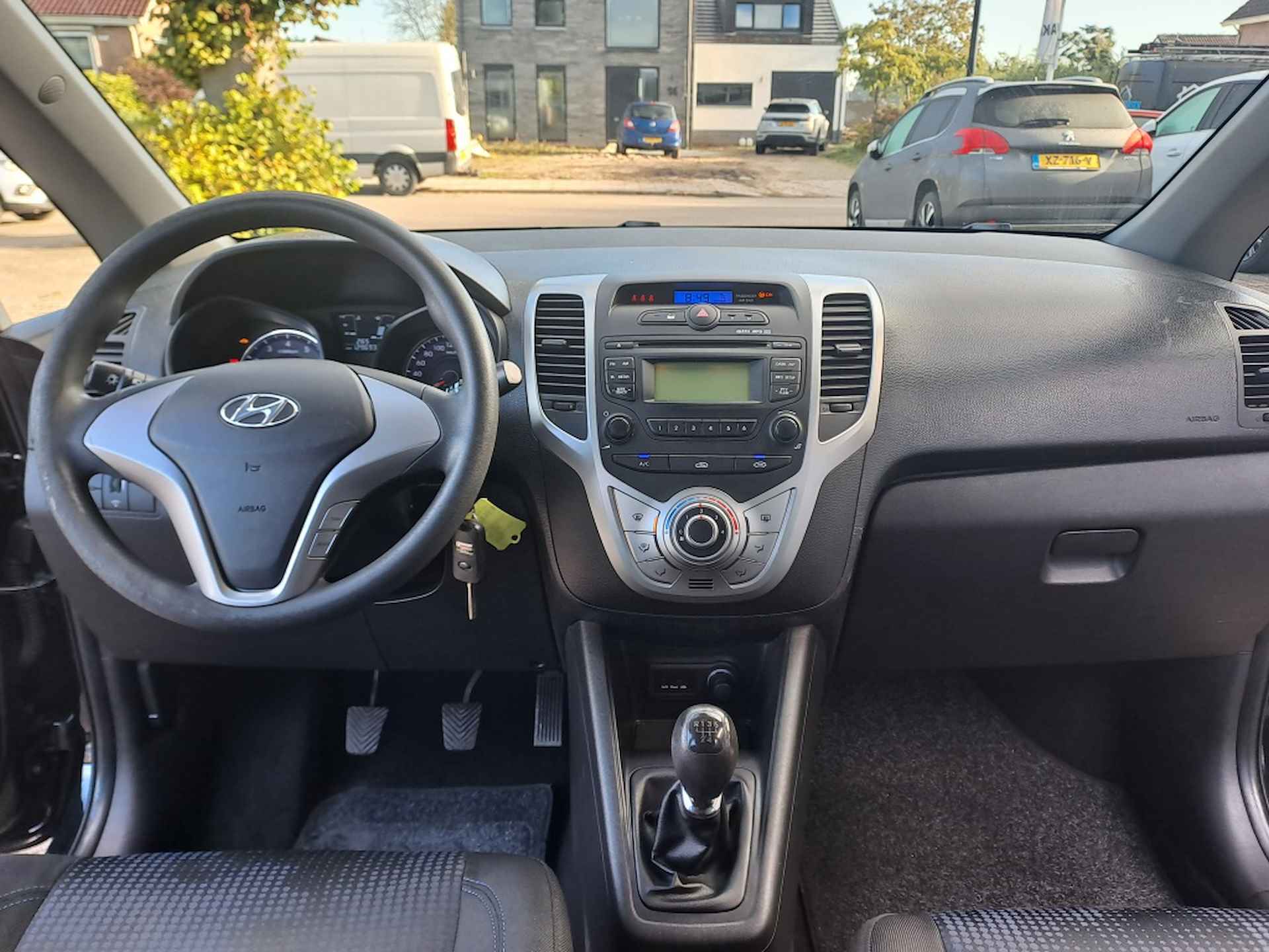 Hyundai ix20 1.4i i-Drive - 13/19