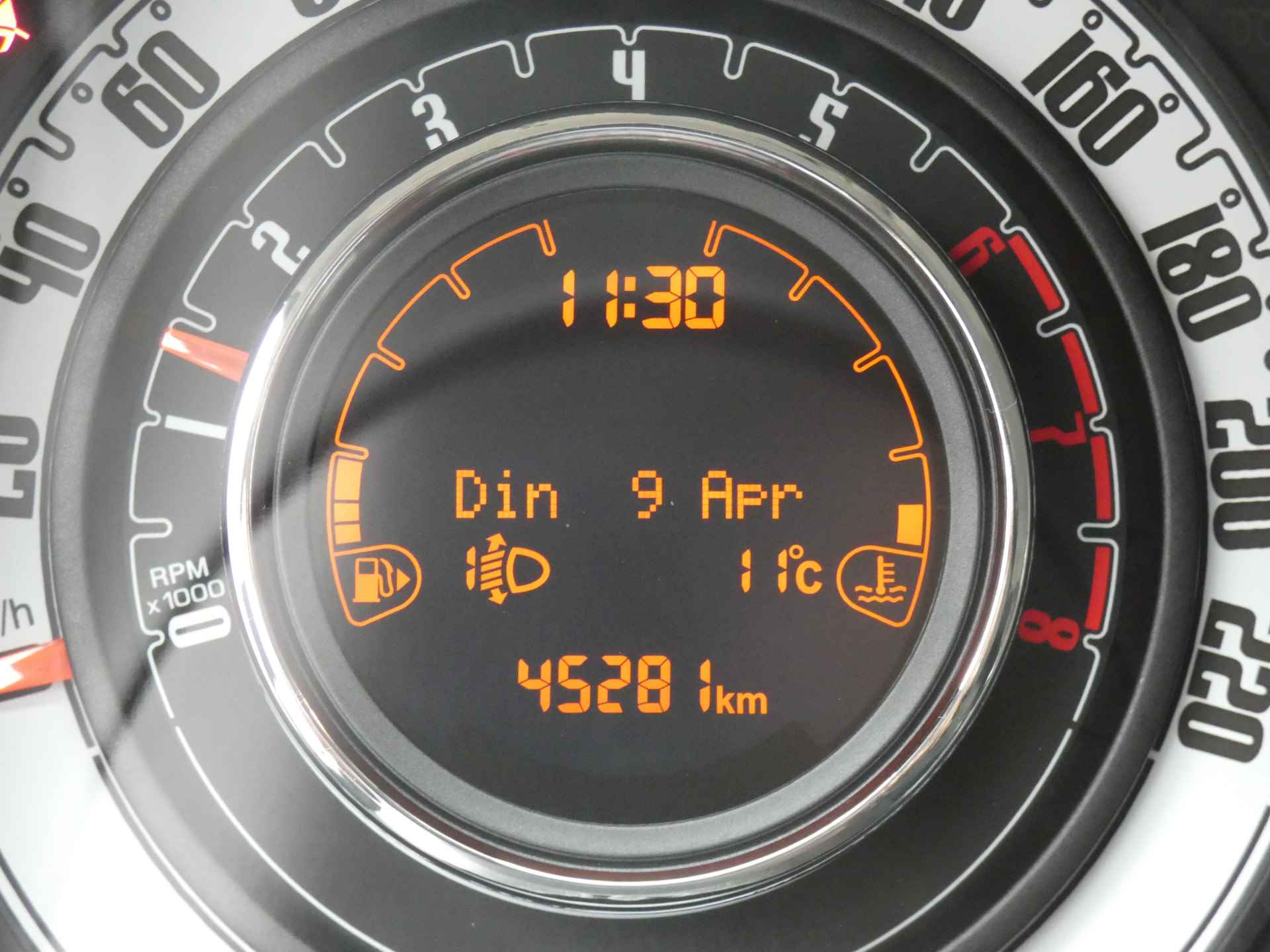 Fiat 500 0.9 81PK Turbo Popstar ! Navigatie | Parkeerhulp | licht metalen Velgen ! - 17/27