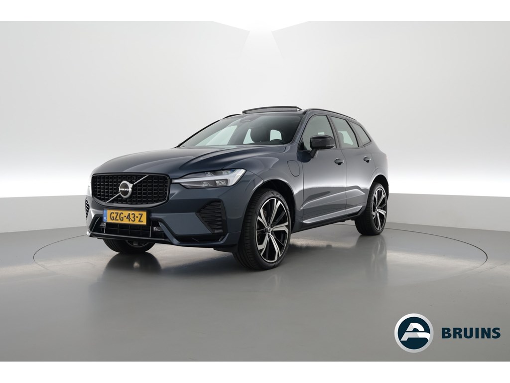 Volvo XC60 2.0 350PK T6 Plug-in hybrid AWD R-Design, B&W audio, Trekhaak, ad.cruise, Pano