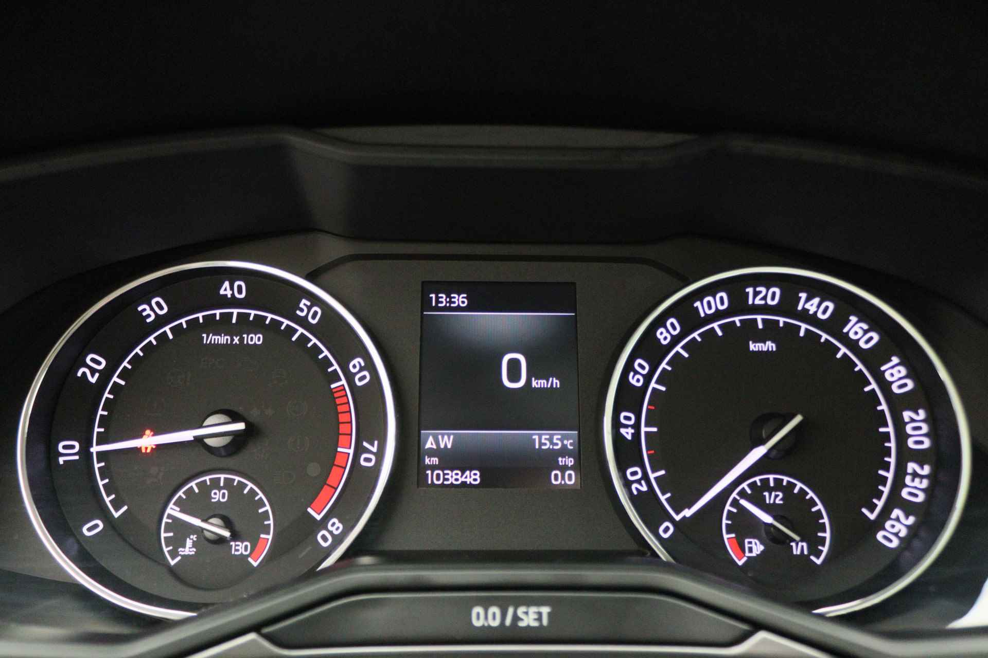 Škoda Superb Combi 1.5 TSI ACT Style Business Leer, Panoramadak, Apple Carplay, Cruise, Bluetooth, 19'' - 4/56