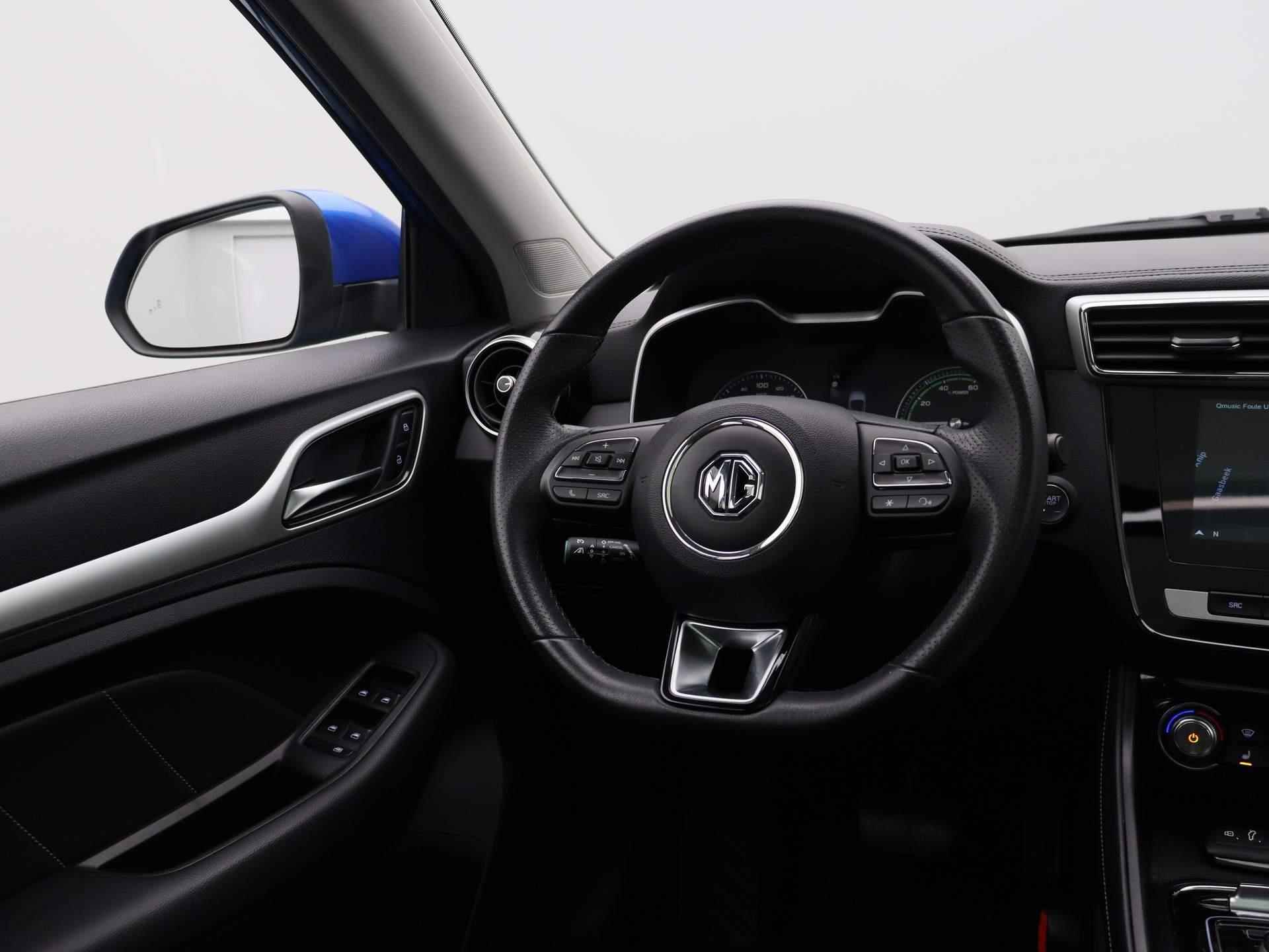MG ZS EV Luxury 45 kWh | Schuifdak | Leder | Navigatie | Camera | Airco | Parkeersensoren | - 11/31