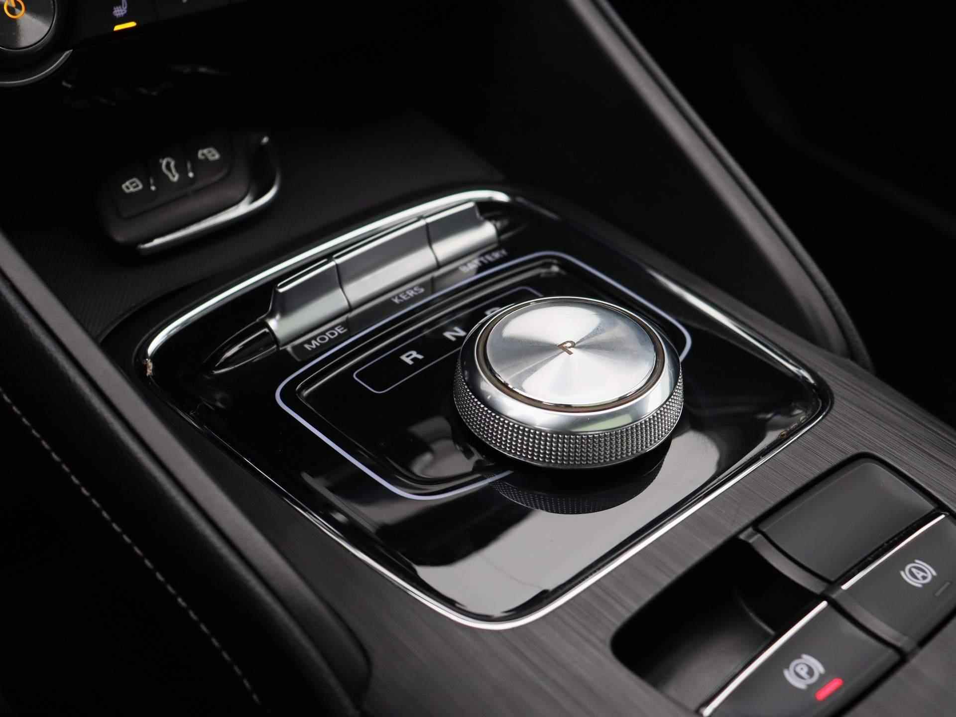 MG ZS EV Luxury 45 kWh | Schuifdak | Leder | Navigatie | Camera | Airco | Parkeersensoren | - 20/31