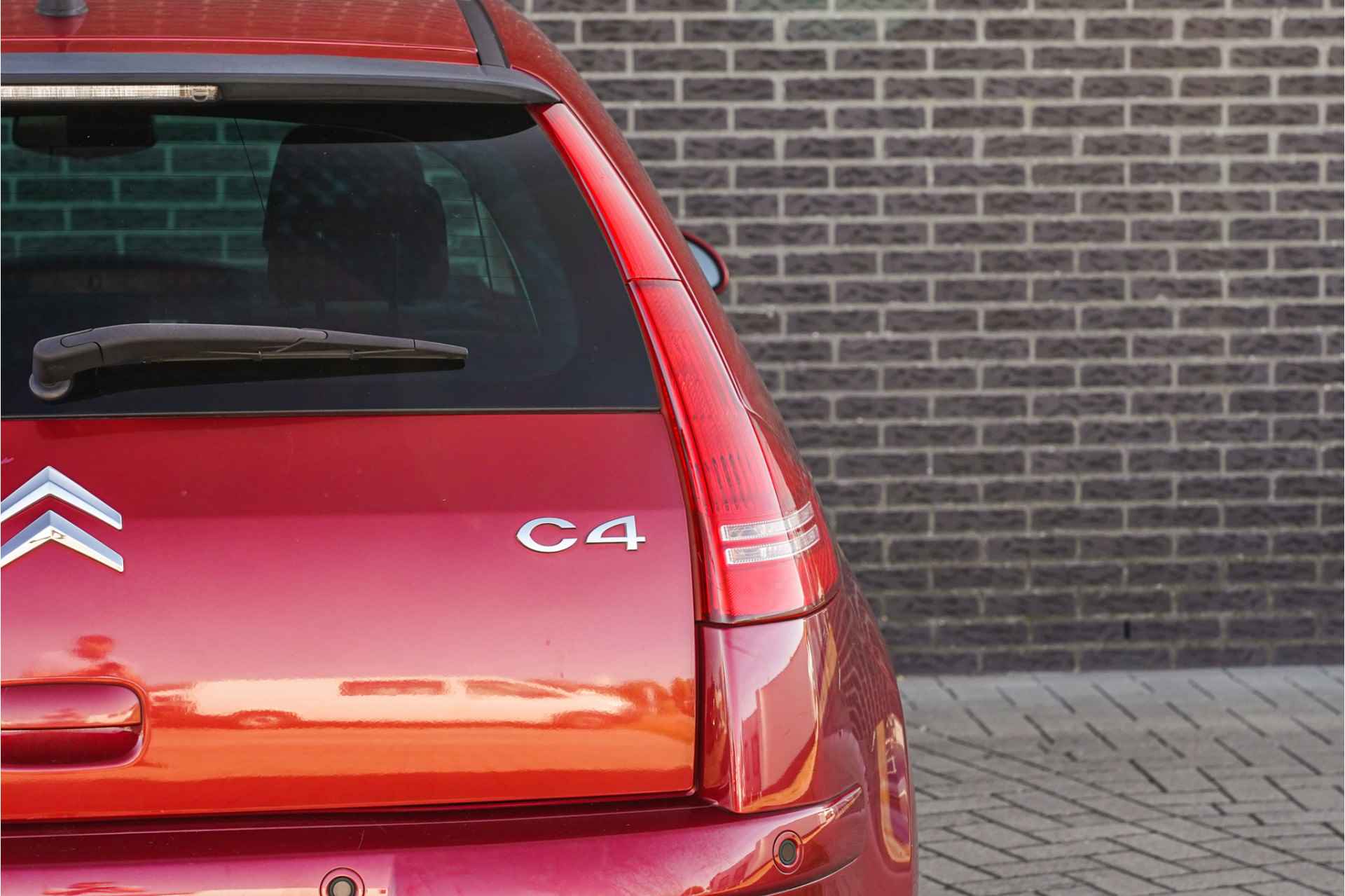 Citroën C4 1.6 VTi Prestige | Schuif-/kanteldak | Airco | Cruise - 27/30