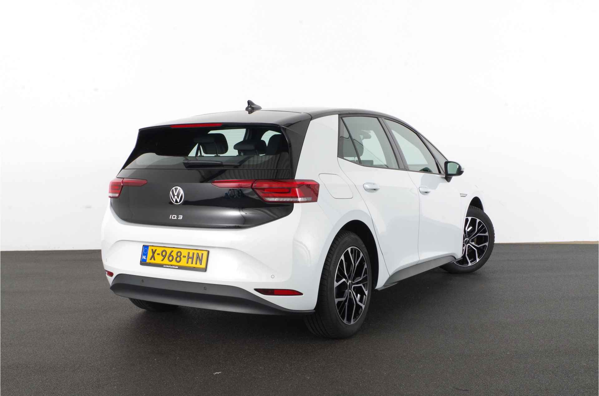 Volkswagen ID.3 Pure 45 kWh > 16% bijtelling tot 2028/sfeerverlichting/stuur+stoelverwarming/18inch velegn - 5/24