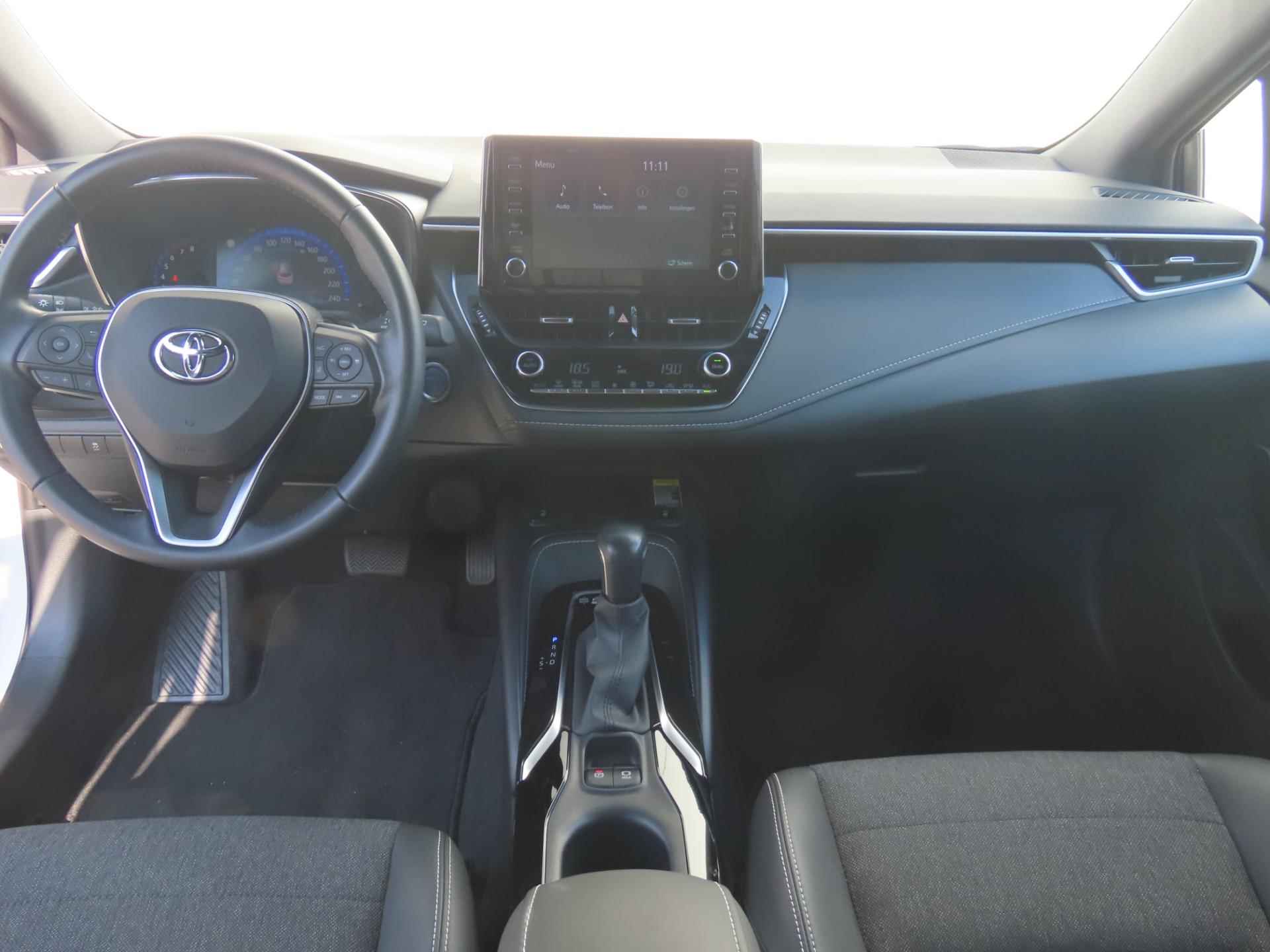 Toyota Corolla Touring Sports 2.0 Hybrid Dynamic - 8/32