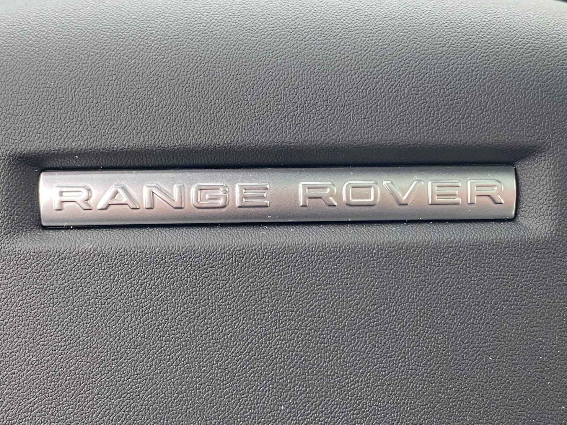 Land Rover Range Rover Velar 2.0 P400e autom. R-Dynamic SE 4WD Nederlandse auto met volledige fabrieksgarantie! Zeer exclusief! - 44/48