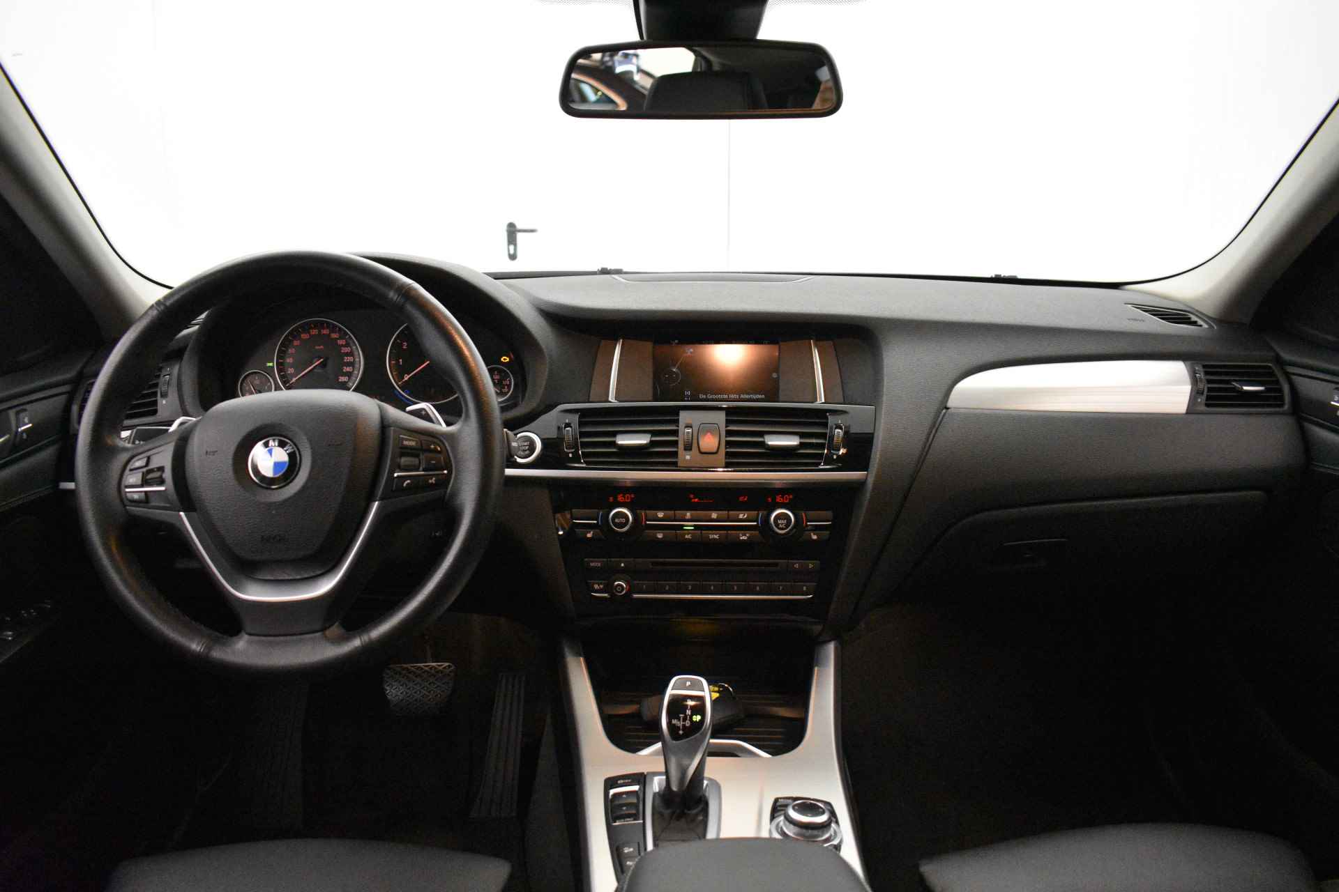 BMW X4 High EXE xDrive28i 245PK Vol Leder M Sport Stoelen EL Trekh+a Klep Parelmoer lak - 13/54