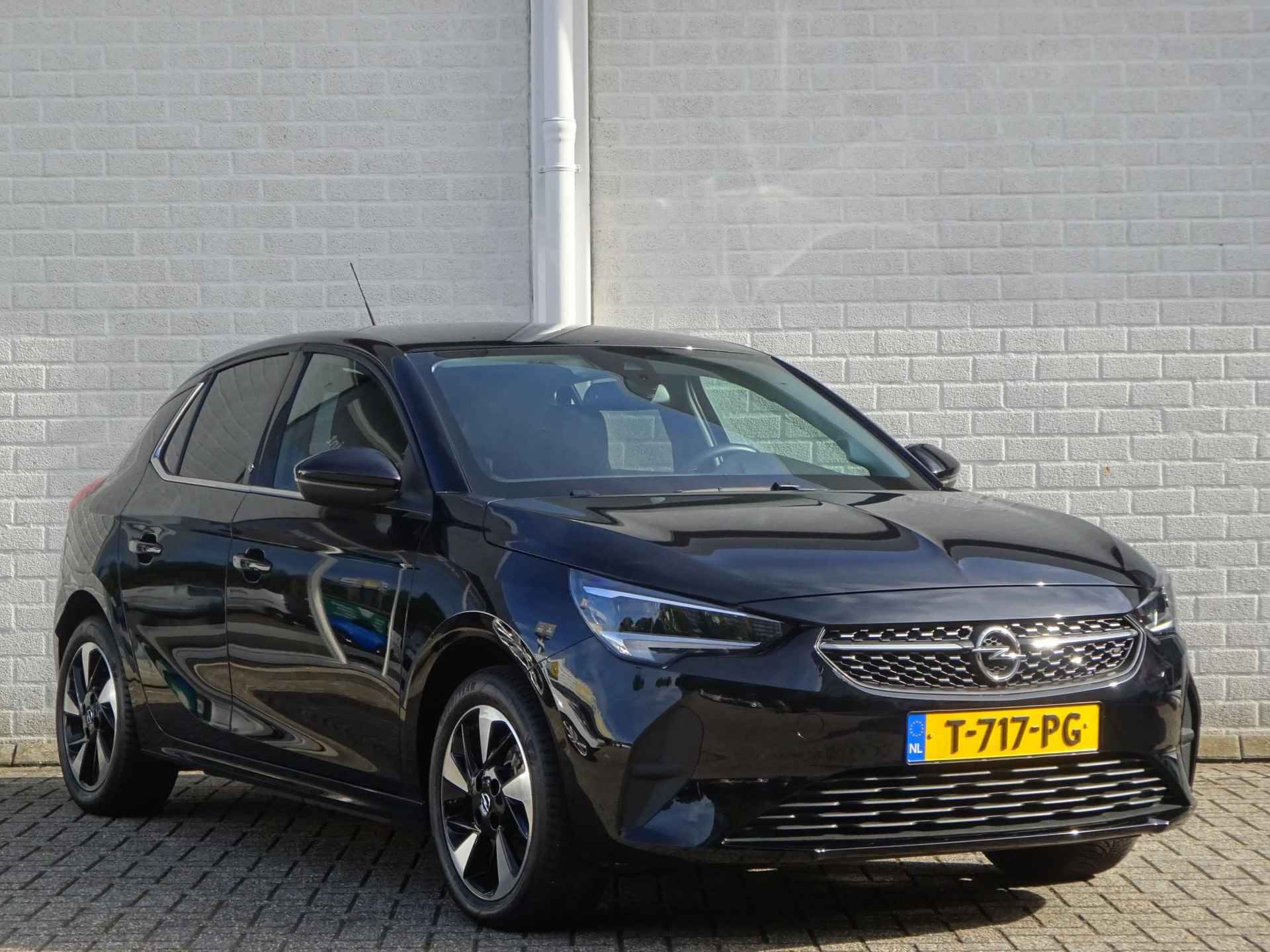 Opel Corsa-e Elegance EV 3-FASEN 50kWh 136pk |+€2.000 SUBSIDIE|CAMERA+SENSOREN|APPLE CARPLAY & ANDROID AUTO|11 kW BOORDLADER| - 3/40
