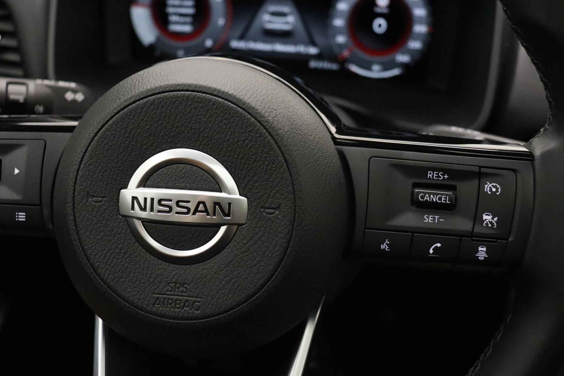 Nissan Qashqai 1.3 Mild-Hybrid N-Connecta 1650 kg trekgewicht! | 158 PK | Navigatie | Panoramadak | Climate control | Keyless | Dakrails | Getint glas - 21/33