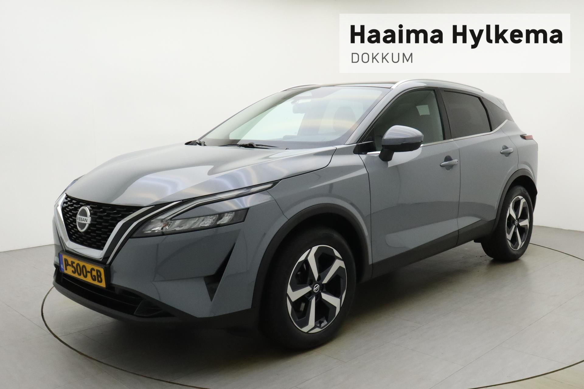 Nissan Qashqai 1.3 Mild-Hybrid N-Connecta 1650 kg trekgewicht! | 158 PK | Navigatie | Panoramadak | Climate control | Keyless | Dakrails | Getint glas