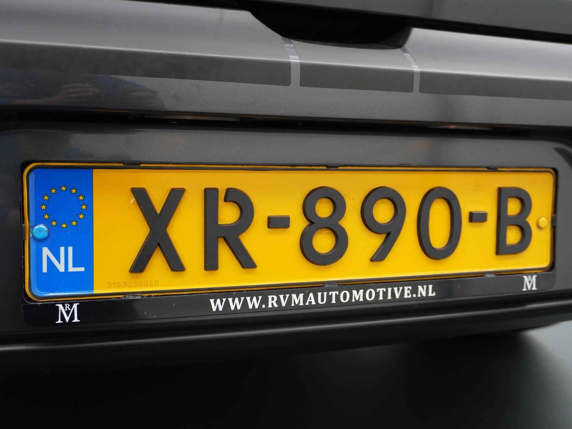 Kia E-Niro ExecutiveLine 64 kWh ORG. NL| *18.906,- EX BTW*| 1e Eigenaar| - 11/51