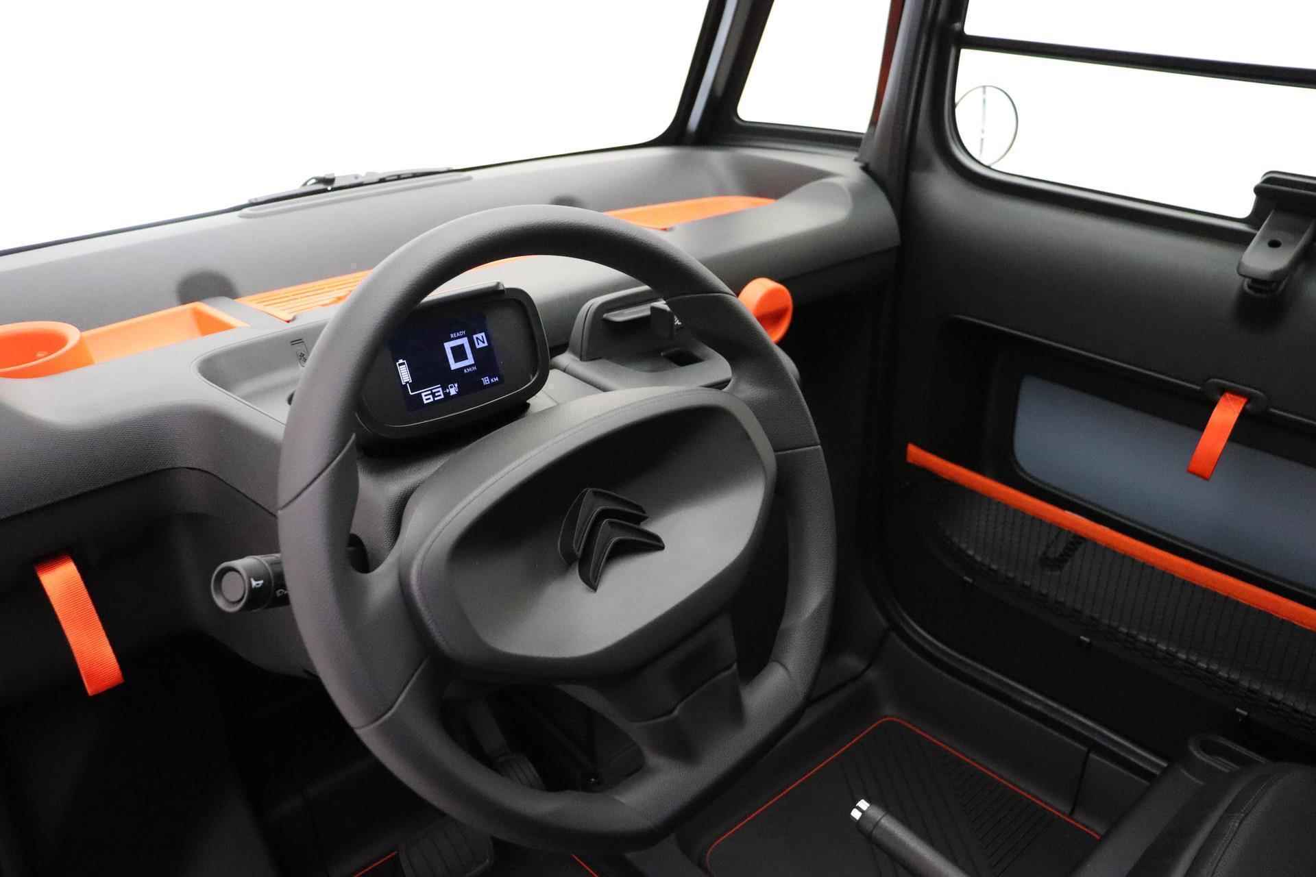 Citroen AMI AMI Orange Citroën AMI AMI Orange VERGELIJKBAAR OPEL ROCKS | Rijden vanaf 16 jaar | 100% elektrisch | 75km rijbereik | Beperkt beschikbaar, reserveer nu!| - 5/21