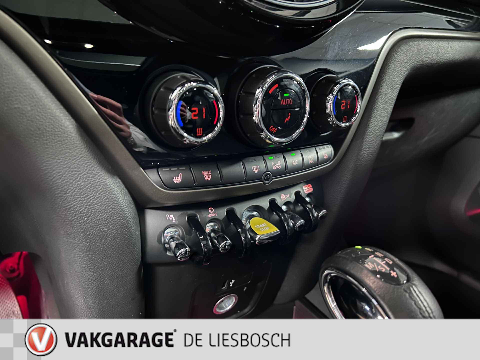 Mini Mini Countryman 2.0 Cooper S E ALL4 Chili / Automaat / Leder / Panorama-dak / Led / stoelverwarming - 20/30