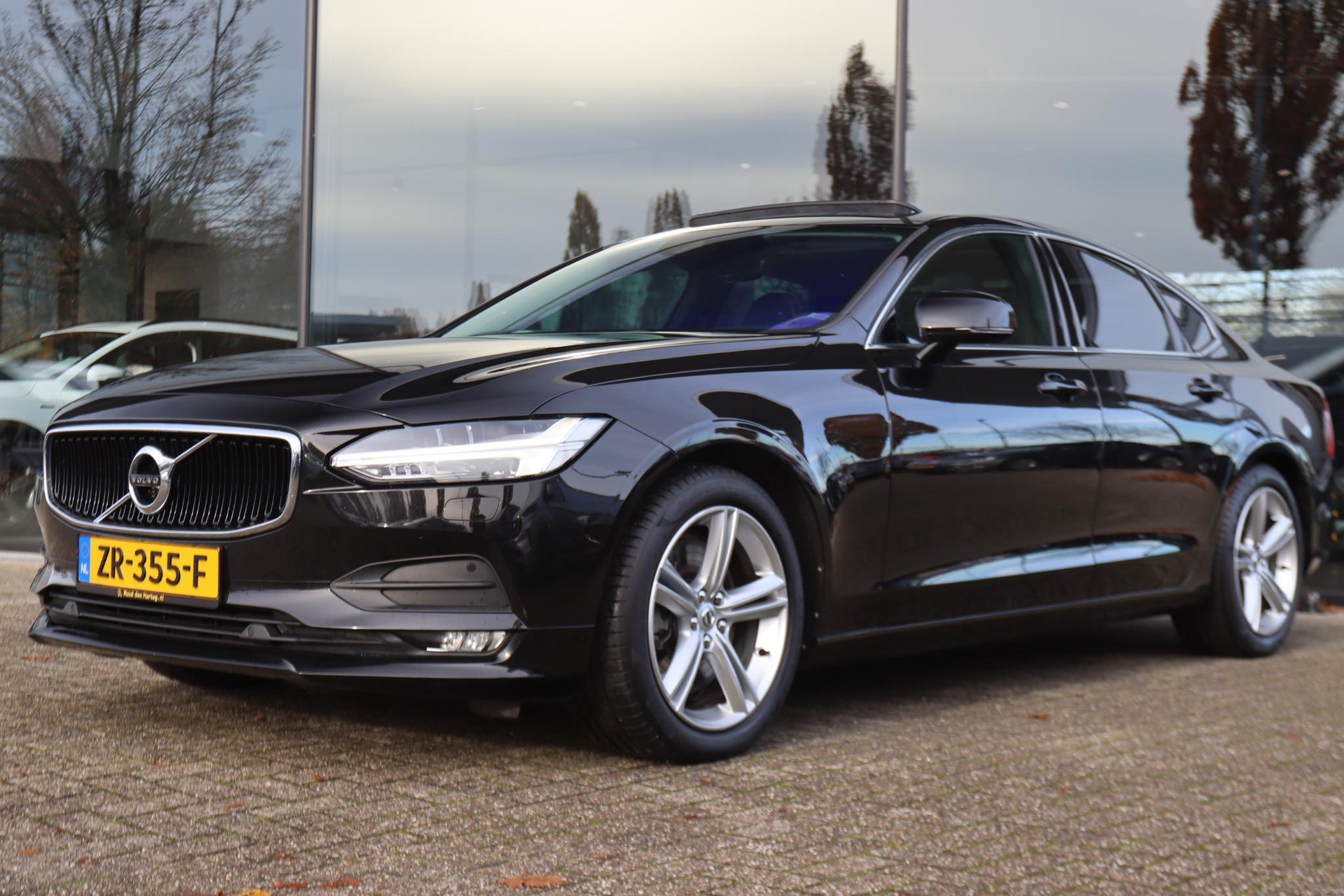 Volvo S90 2.0 T5 AUT. 250PK INSCRIPTION ADAPT. CRUISE | CARPLAY | LED | SCHUIFDAK | STANDKACHEL | LEDER