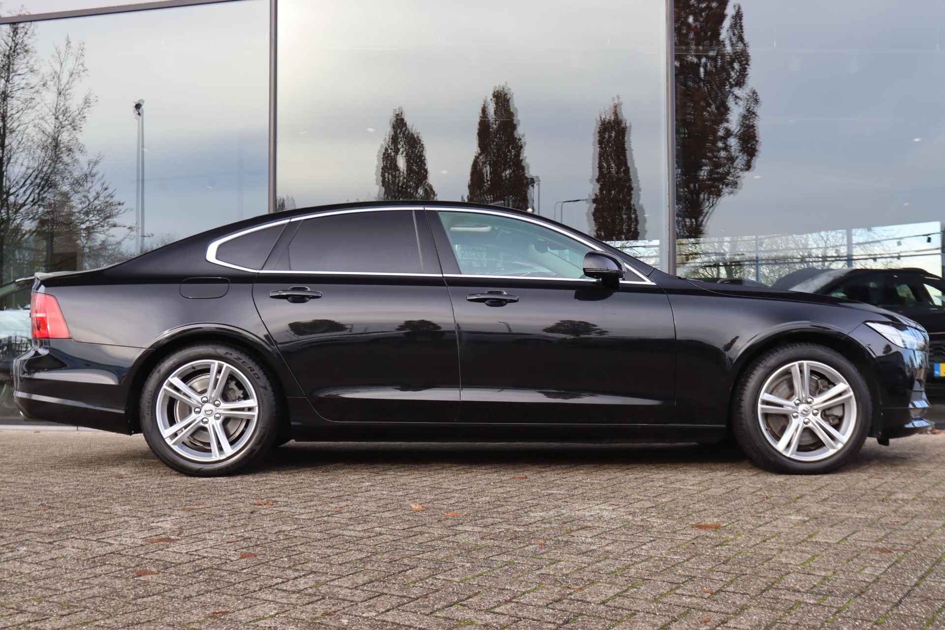 Volvo S90 2.0 T5 AUT. 250PK INSCRIPTION ADAPT. CRUISE | CARPLAY | LED | SCHUIFDAK | STANDKACHEL | LEDER - 4/46