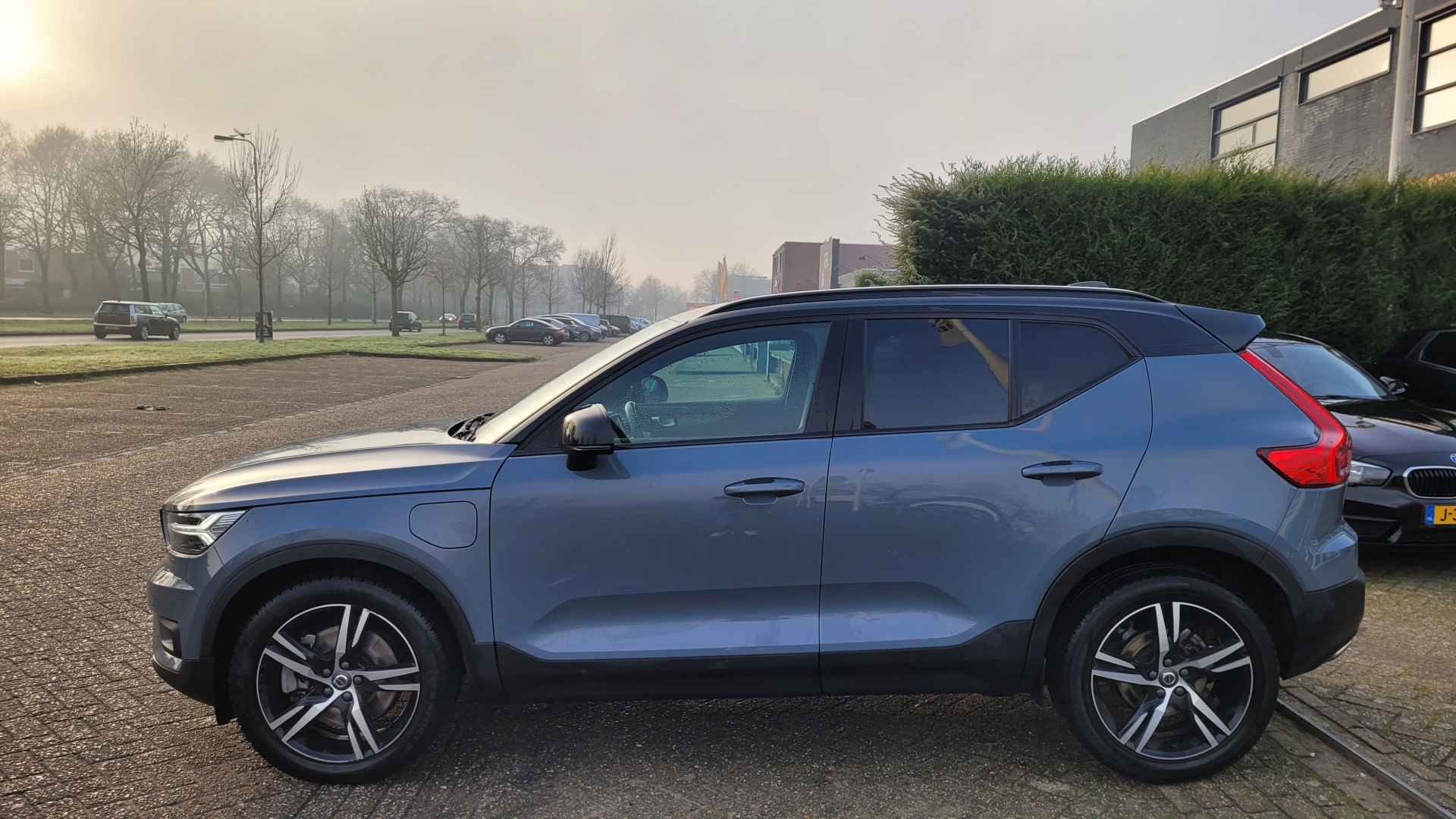 Volvo XC40 1.5 T5 Twin Engine R-Design /schuifdak - 4/24