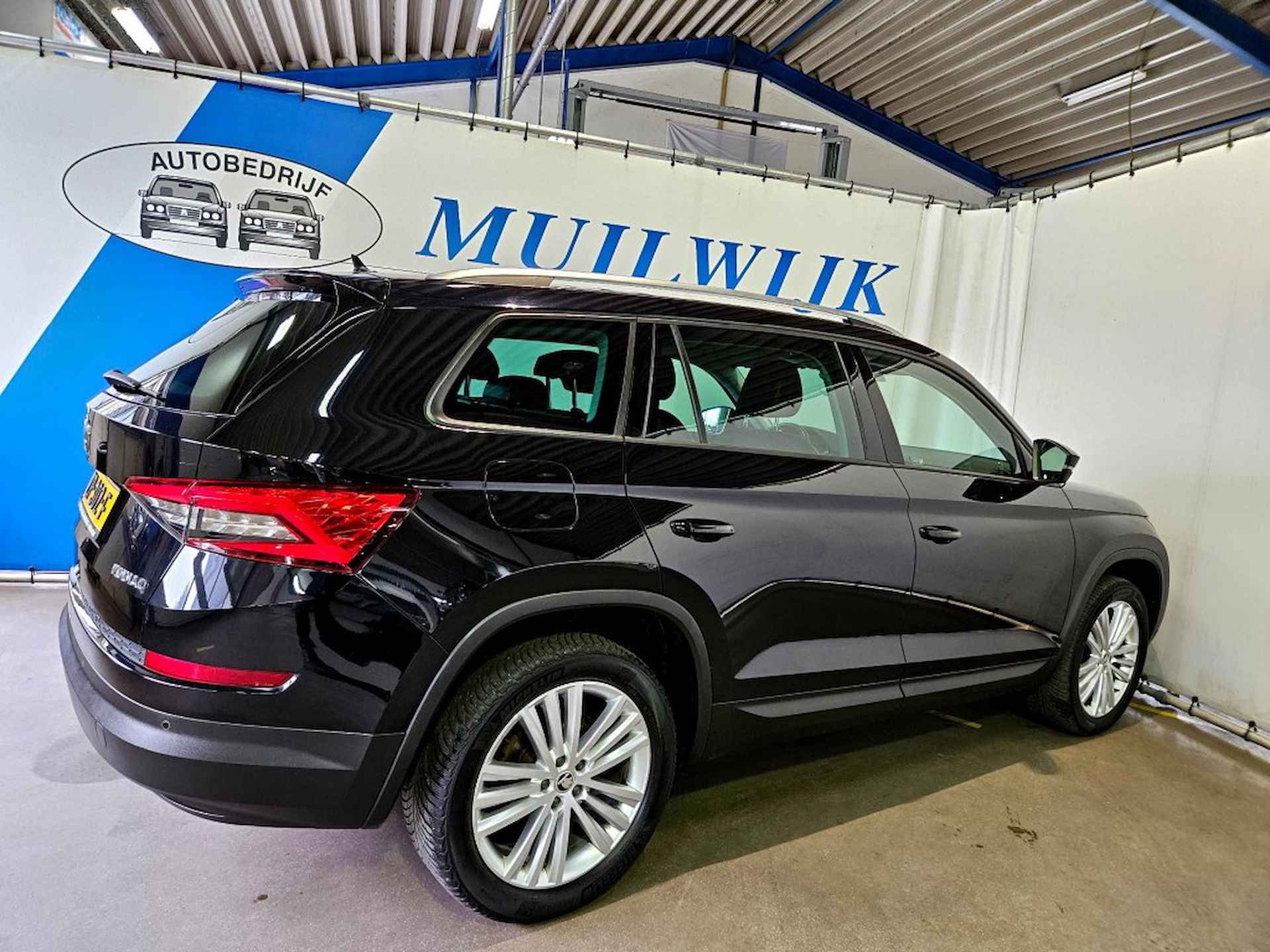 SKODA Kodiaq 1.5 TSI Business Edition / 7 Persoons / Navi / Full LED / NL Aut - 13/53