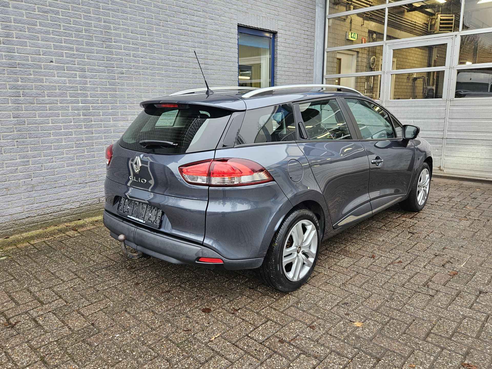 Renault Clio 0.9 TCe Zen Inclusief Afleveringskosten - 4/24