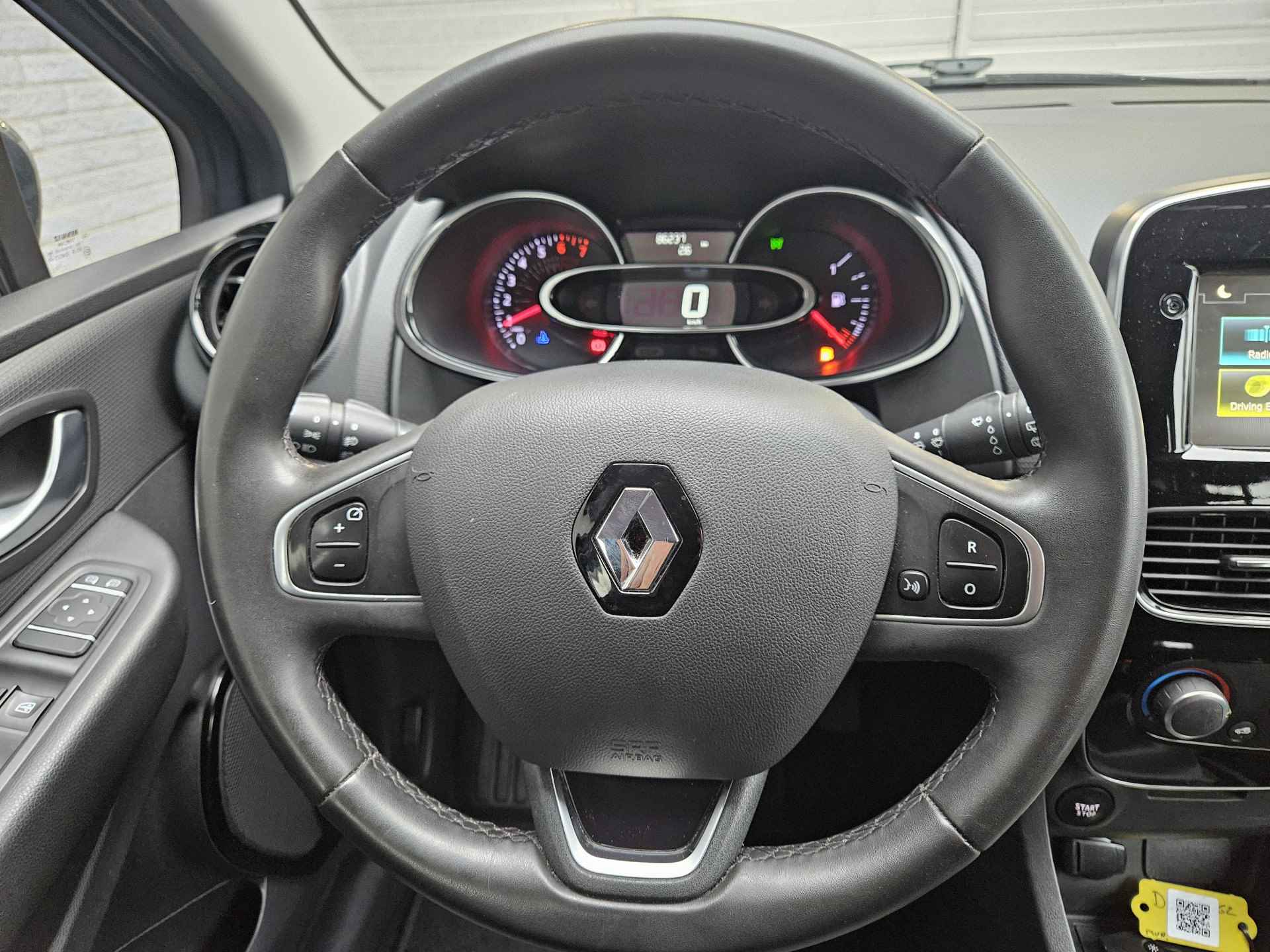 Renault Clio 0.9 TCe Zen Inclusief Afleveringskosten - 8/24