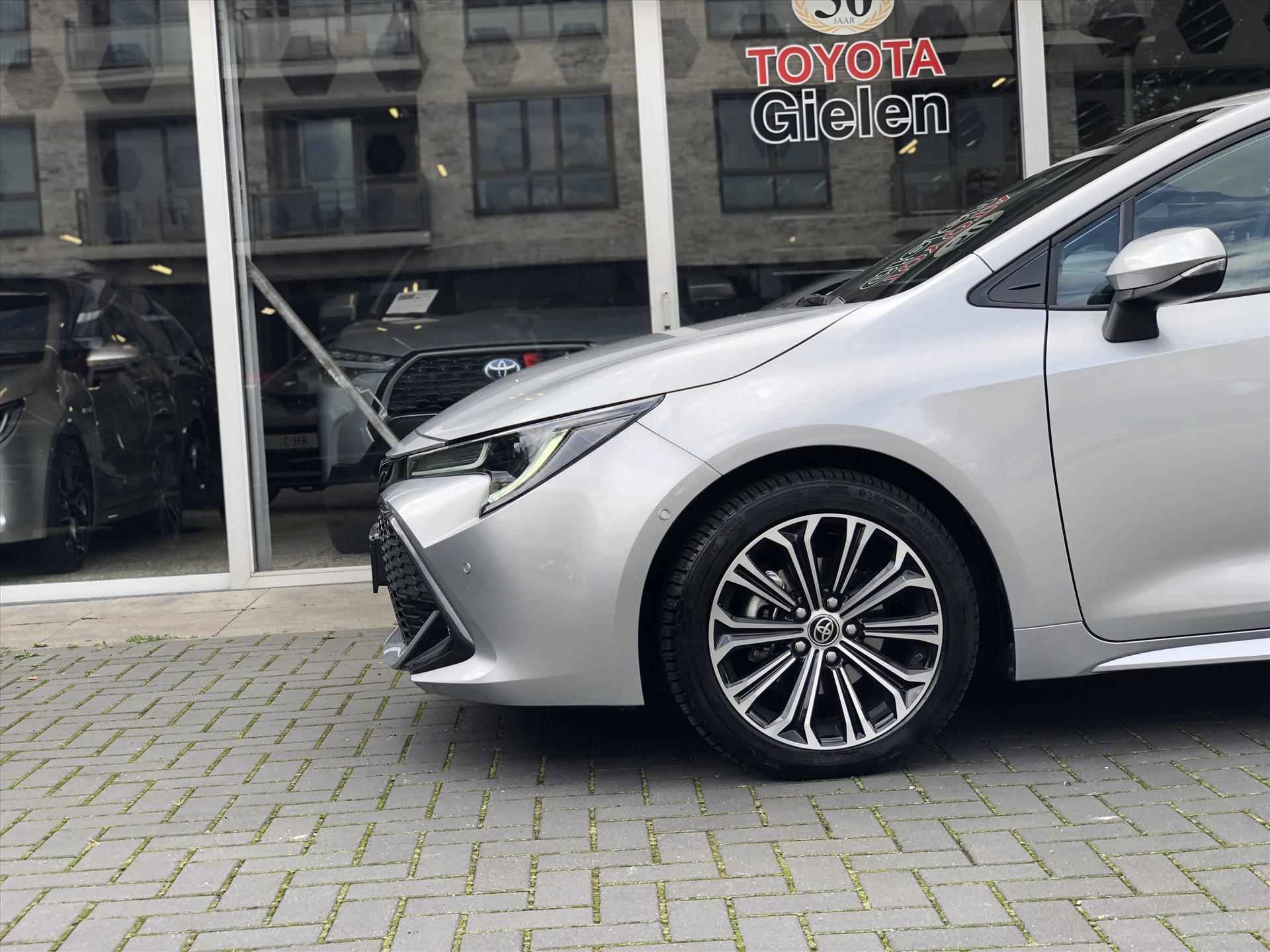 Toyota Corolla 1.8 Hybrid Style Plus | Dodehoekherkenning, Nieuwe multimedia, Parkeersensoren, Keyless, Stoel + Stuurverwarming - 9/38