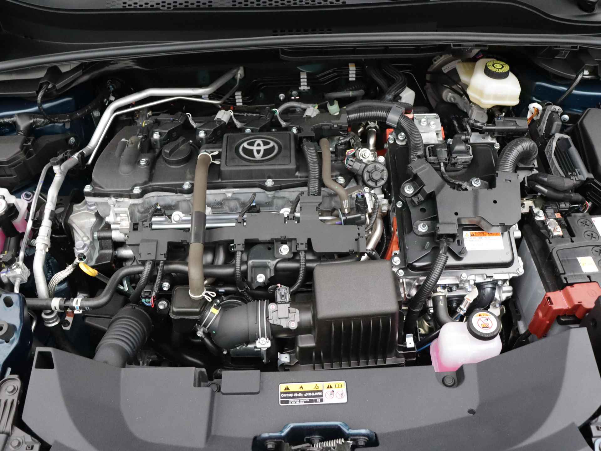 Toyota C-HR 1.8 Hybrid Executive | Nieuwste Generatie | 140PK | Origineel NL! | BTW verrekenbaar! - 38/44