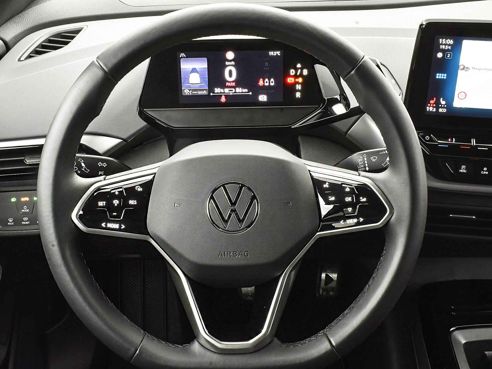 Volkswagen ID.4 Pure 52 kWh | € 2.000,- Sepp subsidie! | Comfort pakket | Multimedia pakket | Drammen 20" | Achteruitrijcamera | - 12/28