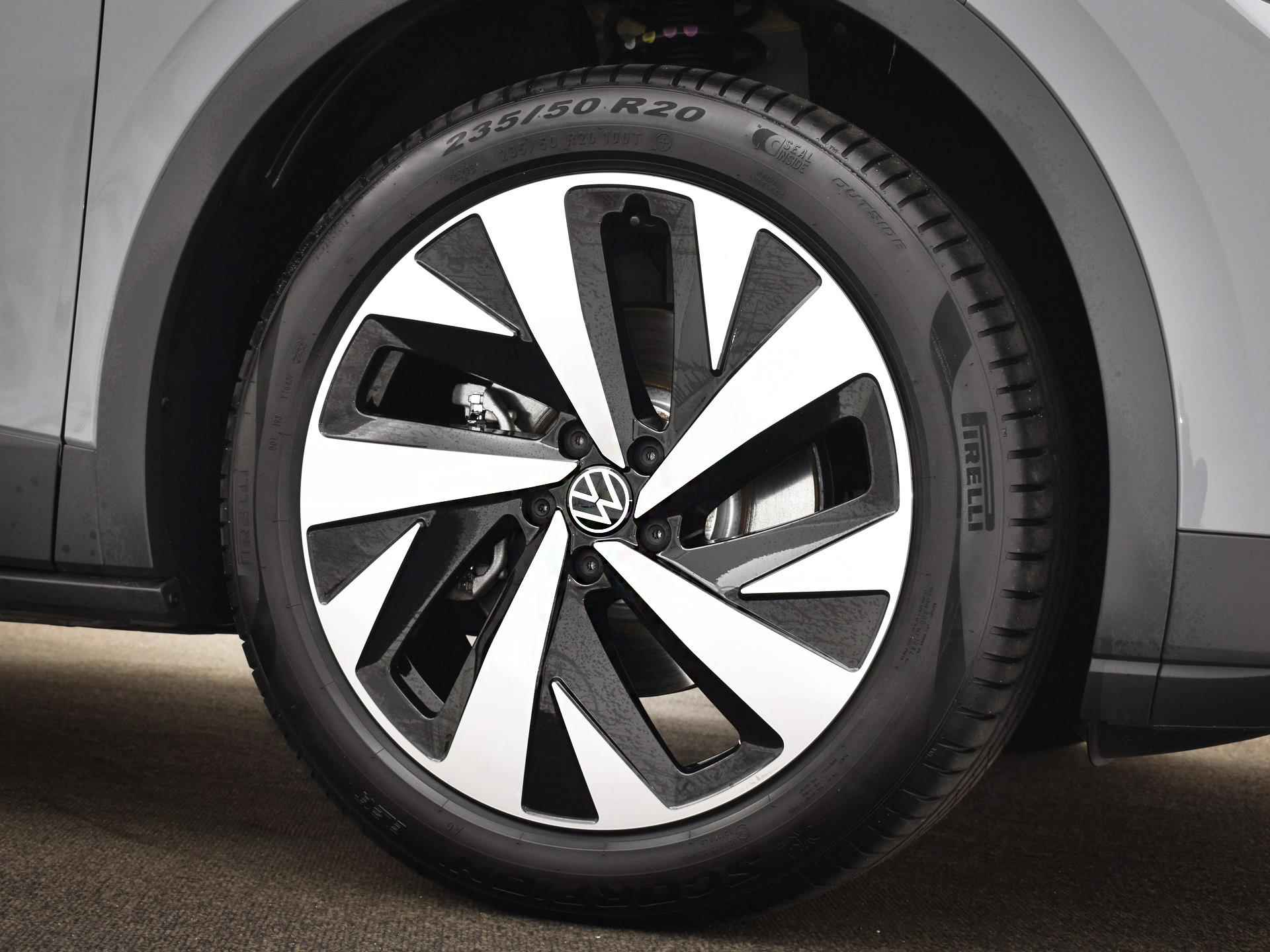 Volkswagen ID.4 Pure 52 kWh | € 2.000,- Sepp subsidie! | Comfort pakket | Multimedia pakket | Drammen 20" | Achteruitrijcamera | - 16/28