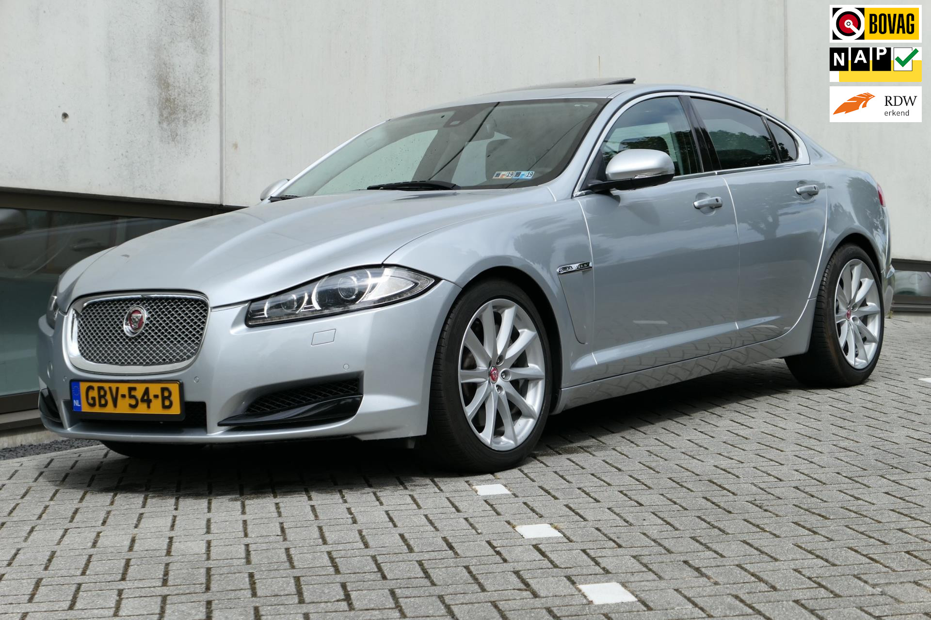 Jaguar XF 2.0 Turbo Premium Schuifdak Meridian Leder Cruise