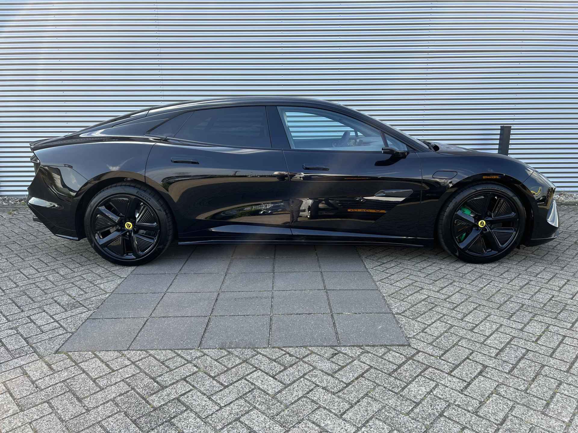 Lotus Emeya S | 21" velgen | Trekhaak | Carbon pakket | Snelweg hulppakket | Intelligent glazen dak - 11/19