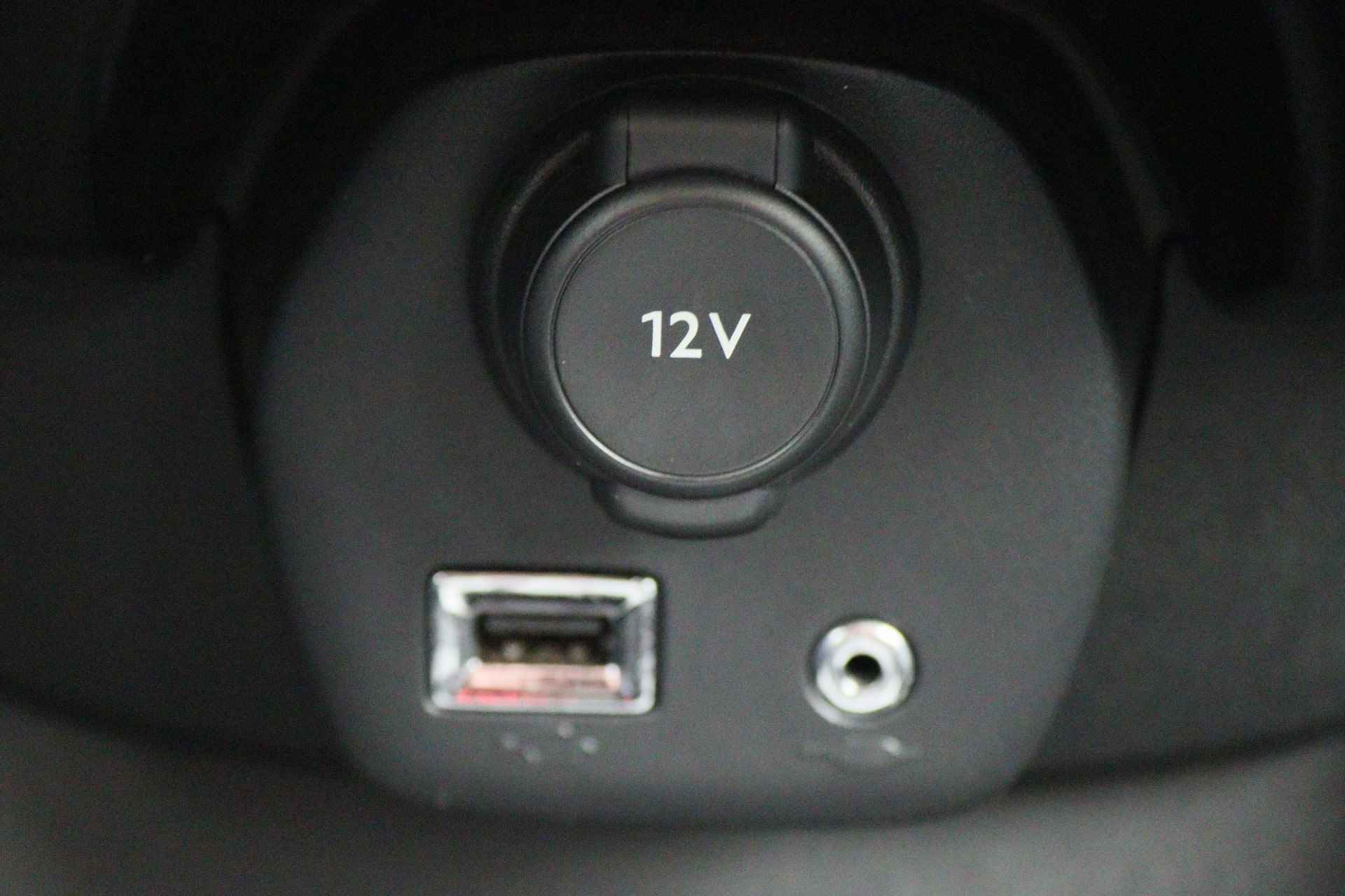 Toyota Aygo 1.0 VVT-i x-play 5-deurs Airco, Camera, Bluetooth, Limiter, USB/AUX, Elektr. Pakket - 38/40