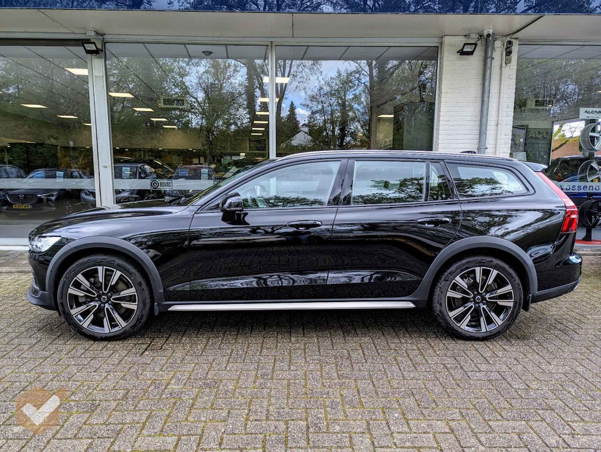 VOLVO V60 Cc 2.0 B5 Hybride Cross Country AWD Pro Automaat NL-Auto *Geen Afl. - 3/68