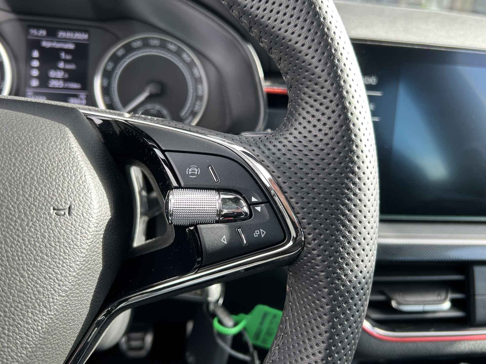 Škoda Kamiq 1.0 TSI 110 pk Sport Business | Navigatie by app | Cruise Control | Sensoren A | - 16/32