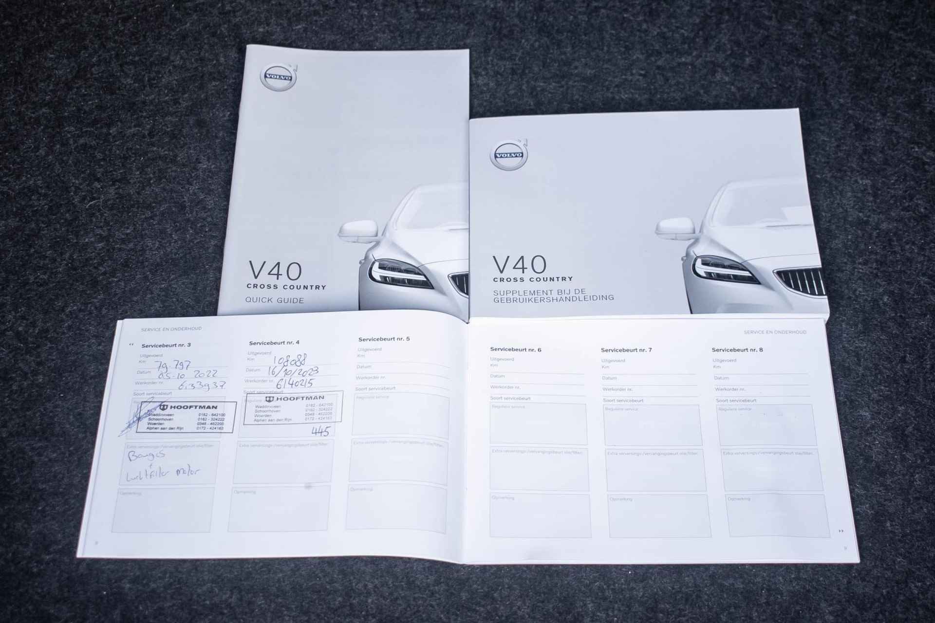Volvo V40 Cross Country T3 Automaat  Polar+ Luxury | Panoramadak | Harman Kardon Audio | Lederen interieur | Park Assist voor en achter | Alarmklasse 3 | Parkeerverwarming - 28/31