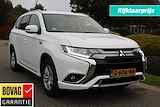 MITSUBISHI Outlander 2.4 PHEV 240pk Pure automaat ECC/navi/cruise/camera/trekhaak