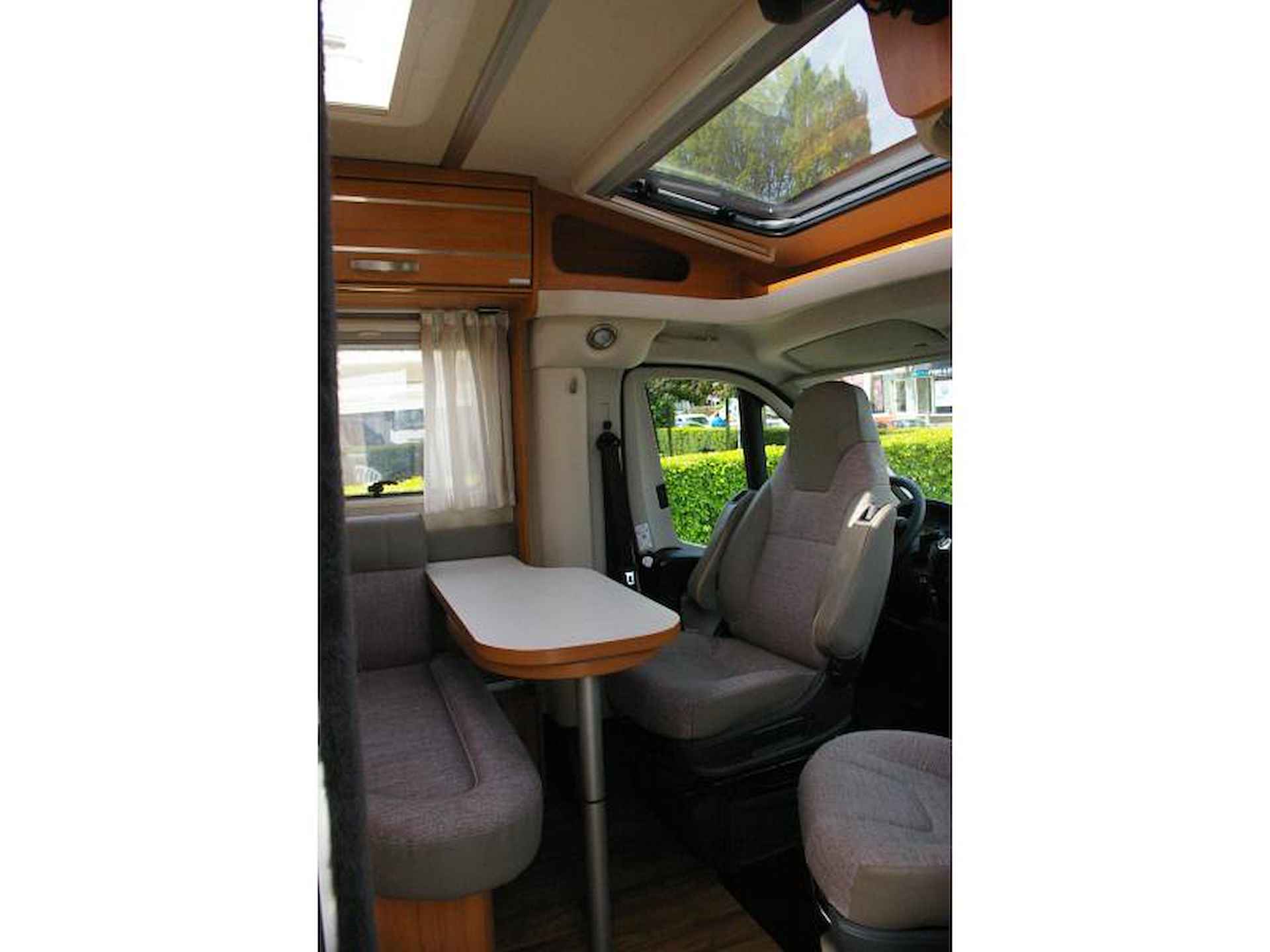 Hymer Van 314 Dwarsbed, zeer compa - 7/15