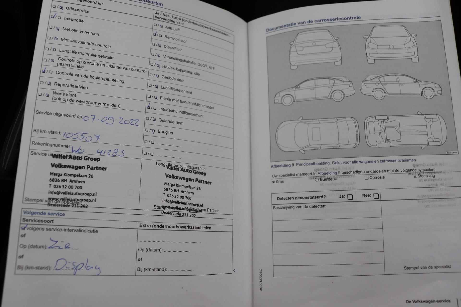 Volkswagen Passat Variant 1.4 TSI ACT Highline | Org NL | Adap. Cruise | Navigatie | Stoelverwarming | Sportstoelen | - 38/49