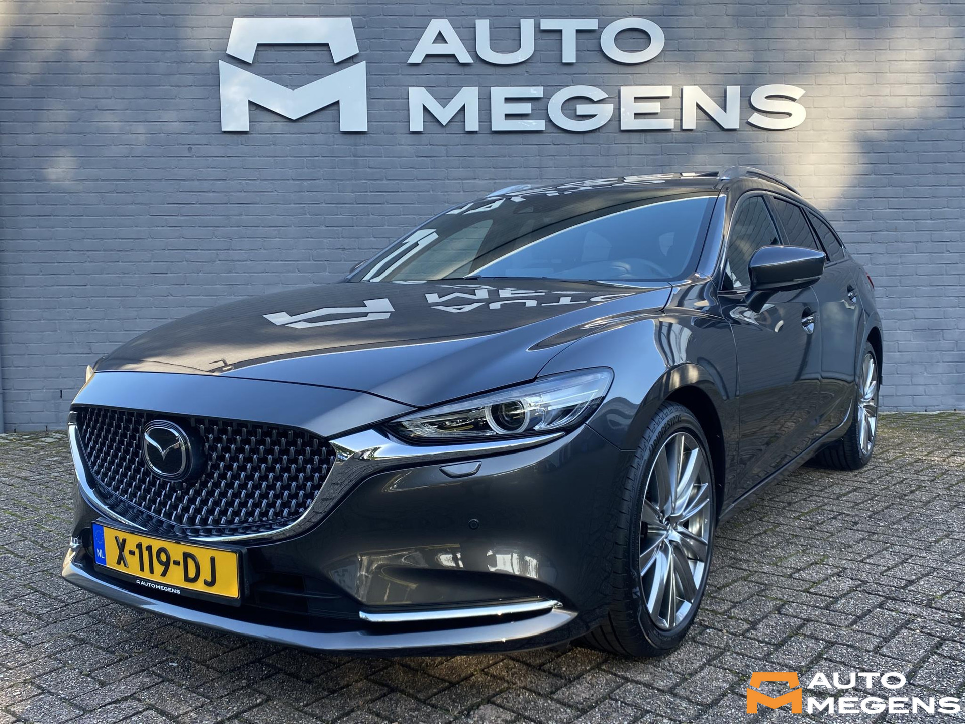 Mazda 6 Sportbreak 2.5 SkyActiv-G 194 Luxury