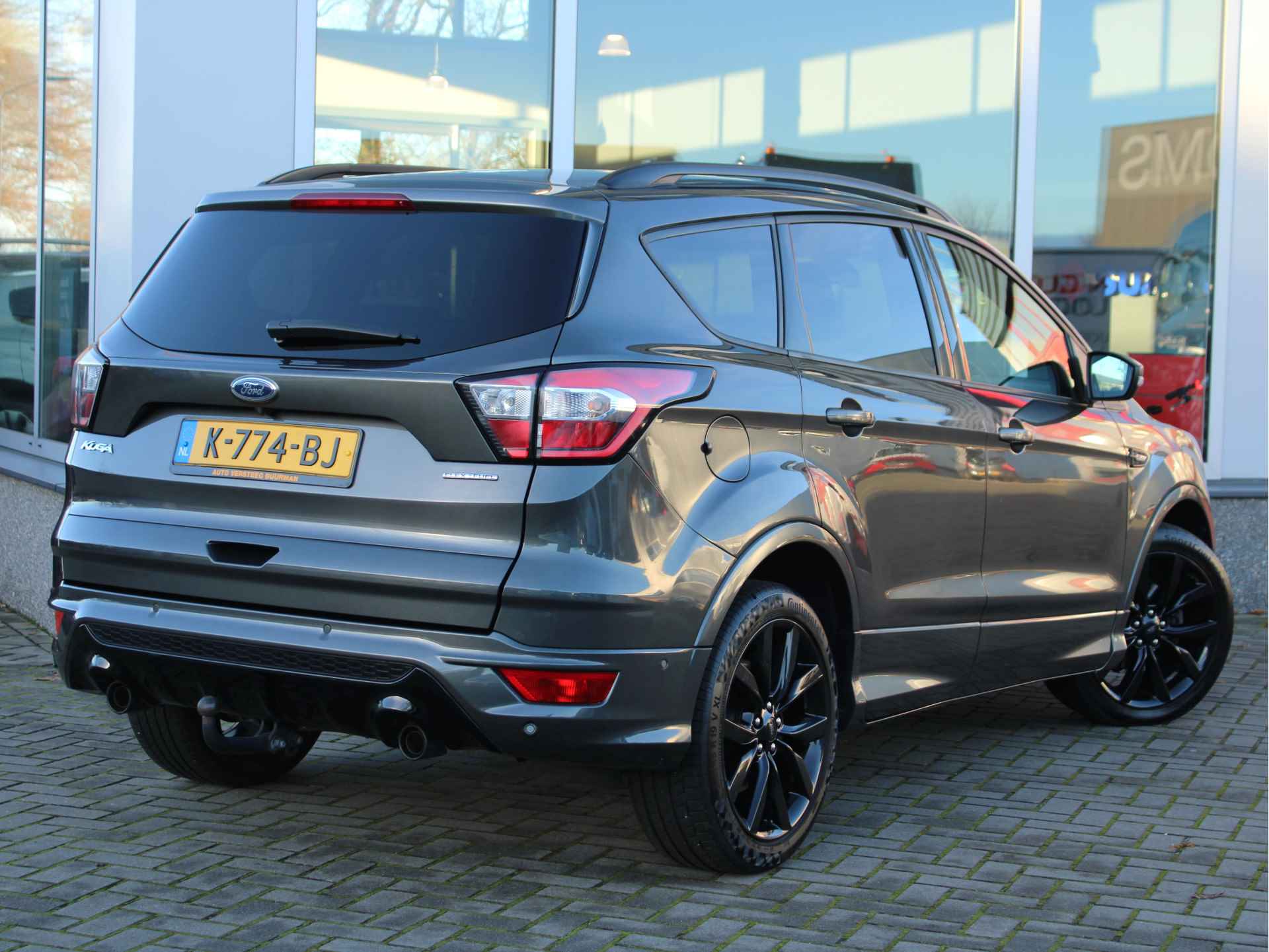 Ford Kuga ST Line 1.5 EcoBoost 2WD 150PK Automaat 20" Velgen, Leder/Alcantara Bekleding, Cruise en Climate Control - 4/38