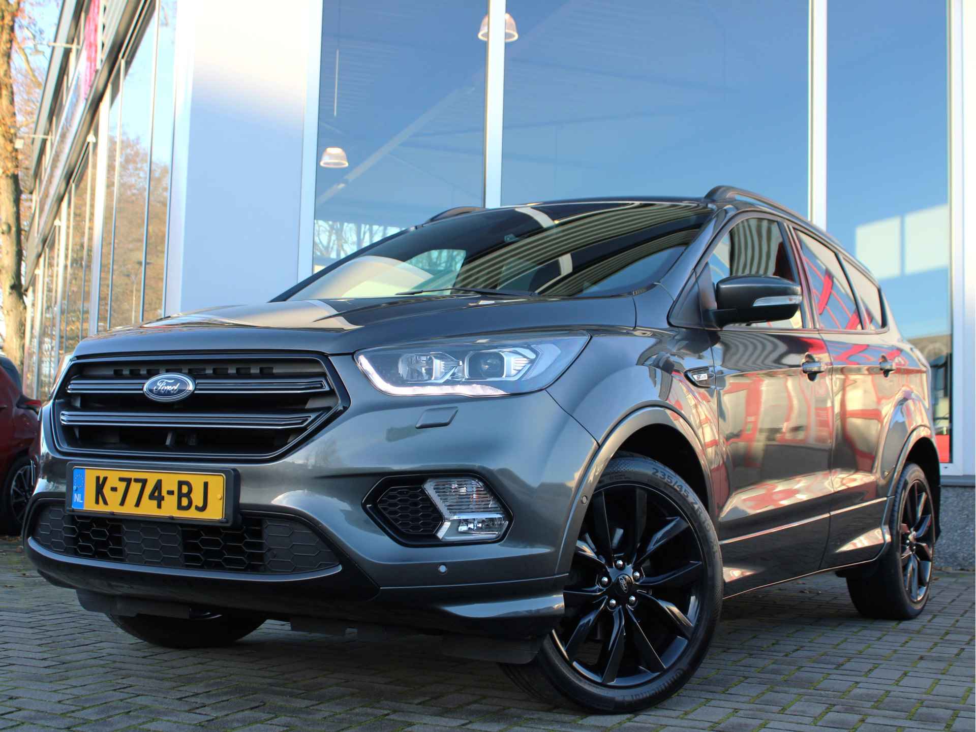 Ford Kuga ST Line 1.5 EcoBoost 2WD 150PK Automaat 20" Velgen, Leder/Alcantara Bekleding, Cruise en Climate Control - 12/38