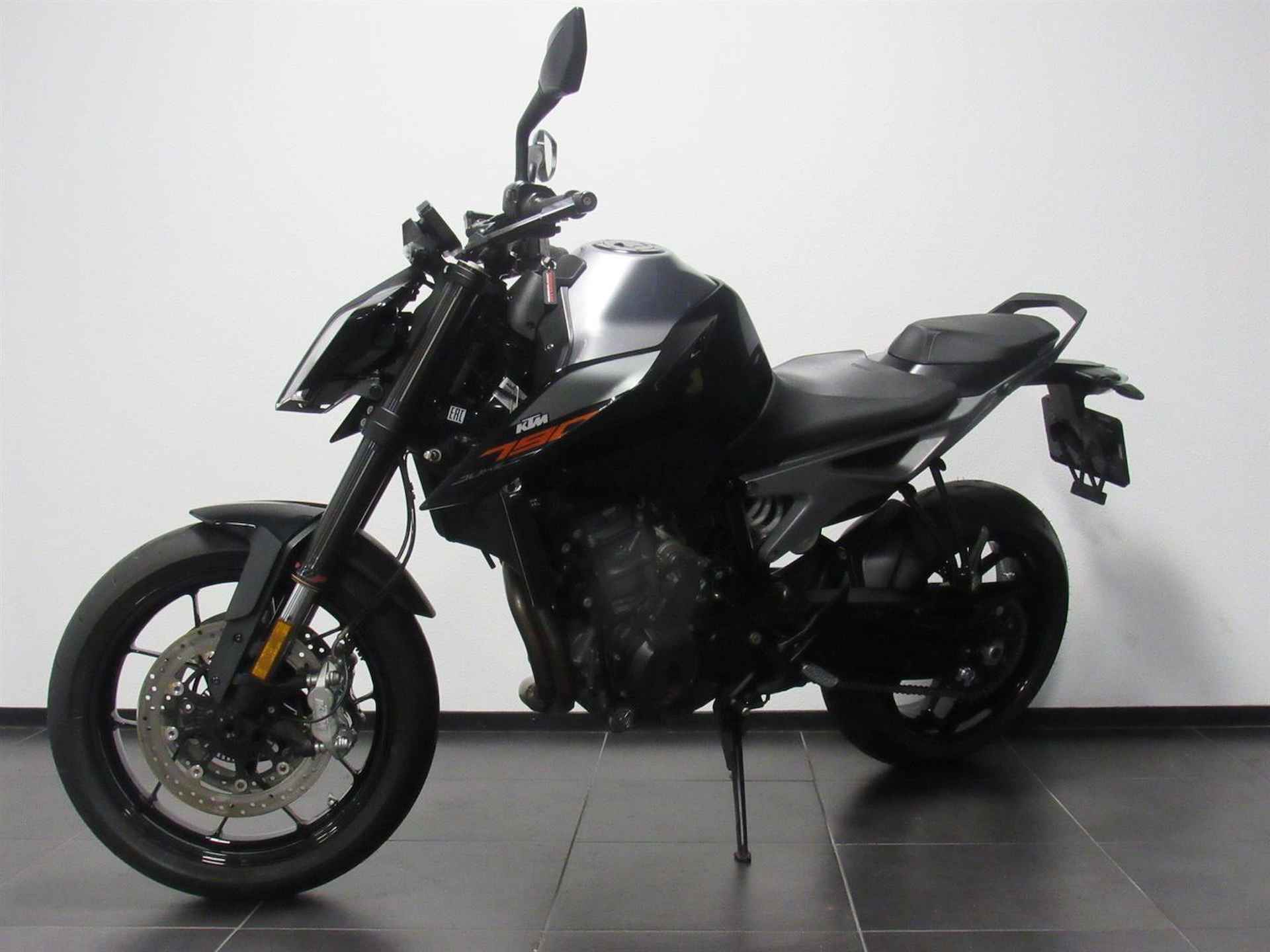 KTM 790 DUKE ABS - 2018 - 8/19