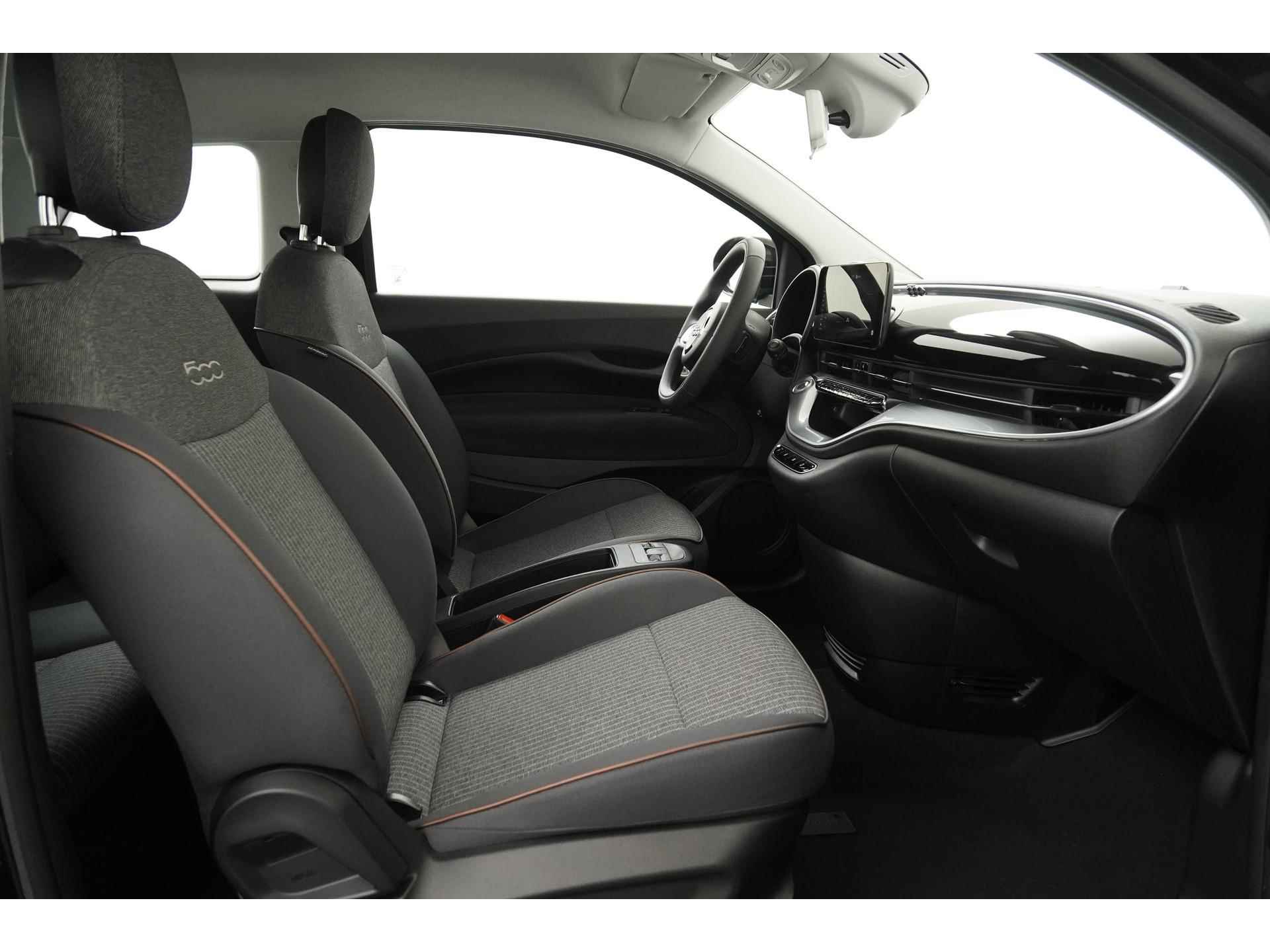 Fiat 500E Icon 42 kWh | Digital Cockpit | Navigatie | Apple Carplay | Zondag Open! - 3/42