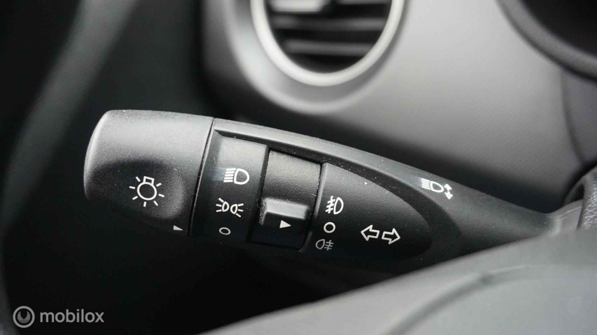 Hyundai i10 1.0i GO! Navigatie | Cruise Control | Automatisch airco - 21/37