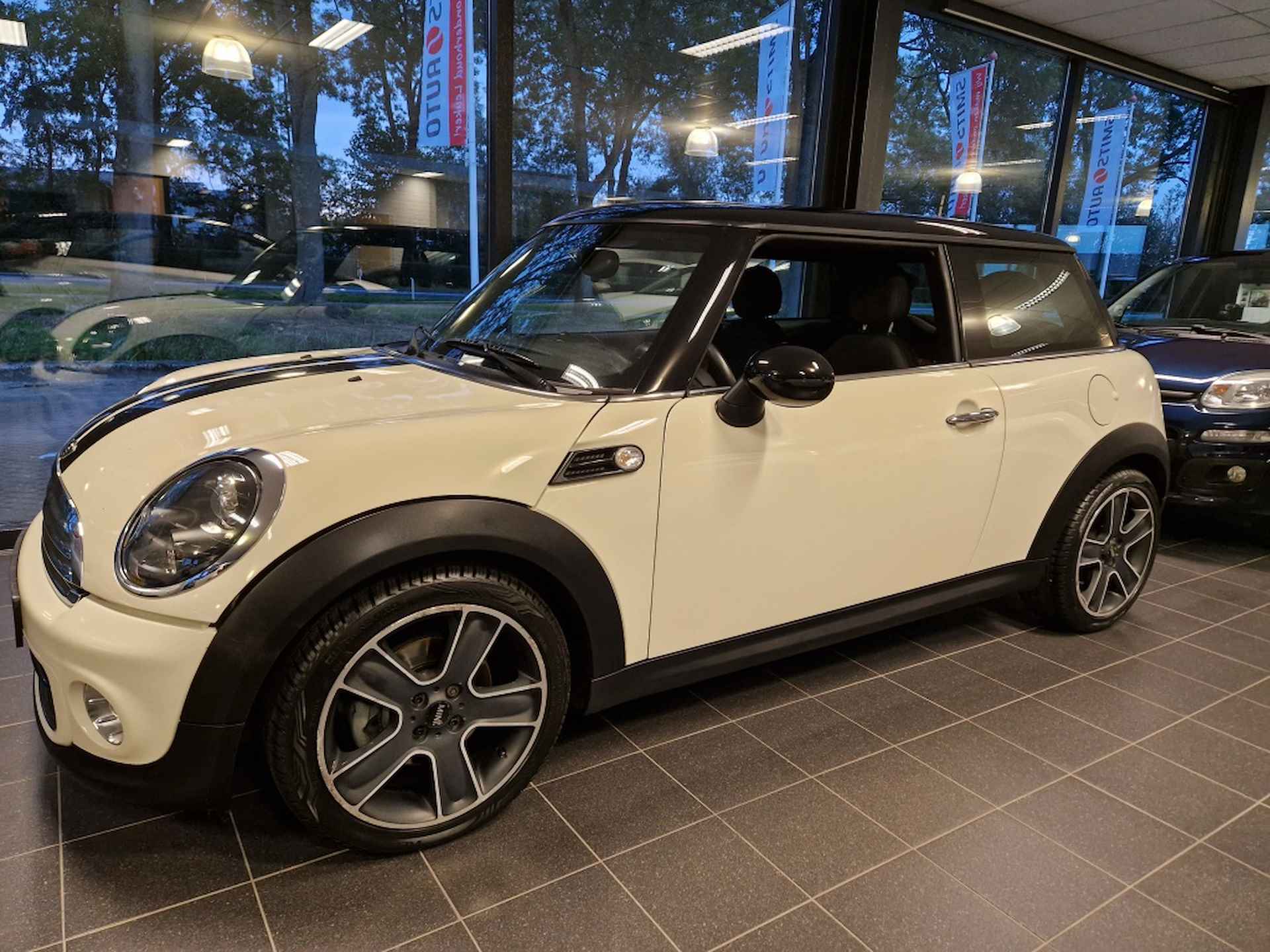 Mini Mini 1.6 One Red Hot | 2e eigenr. | NL auto | Technisch 100% - 2/11