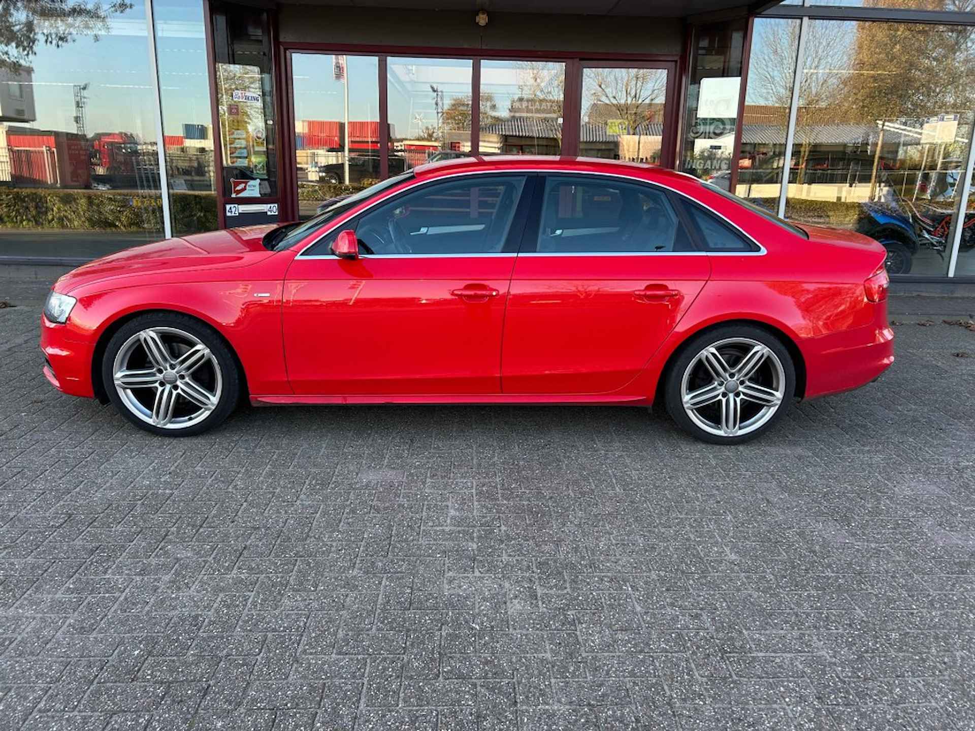 AUDI A4 1.8 TFSI PRO LINE S - 18/21