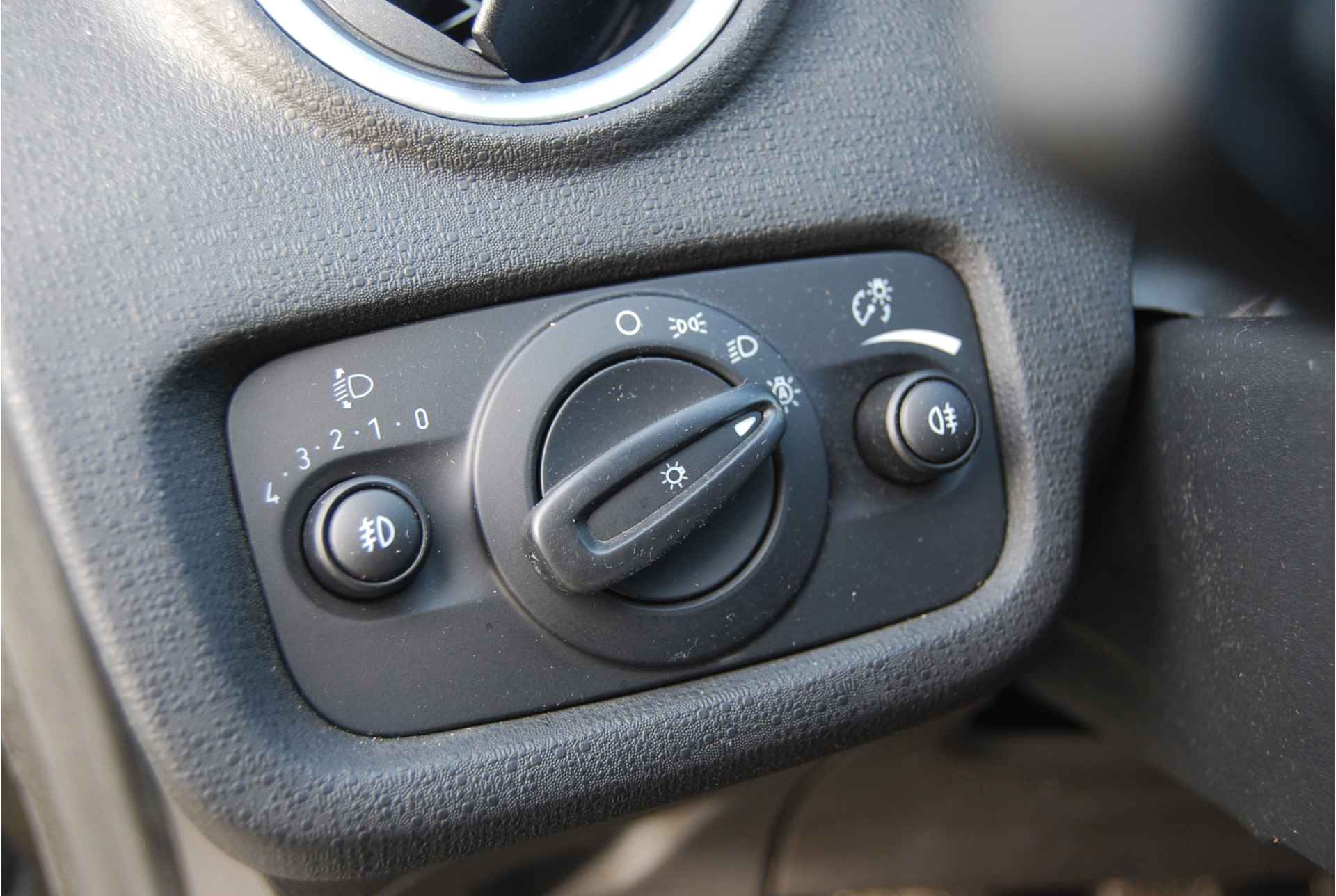 Ford Fiesta 1.0 EcoBoost Titanium | 100PK | NAVIGATIE | CRUISE CONTROL | 16 INCH VELGEN | D-RIEM VERVANGEN - 18/42
