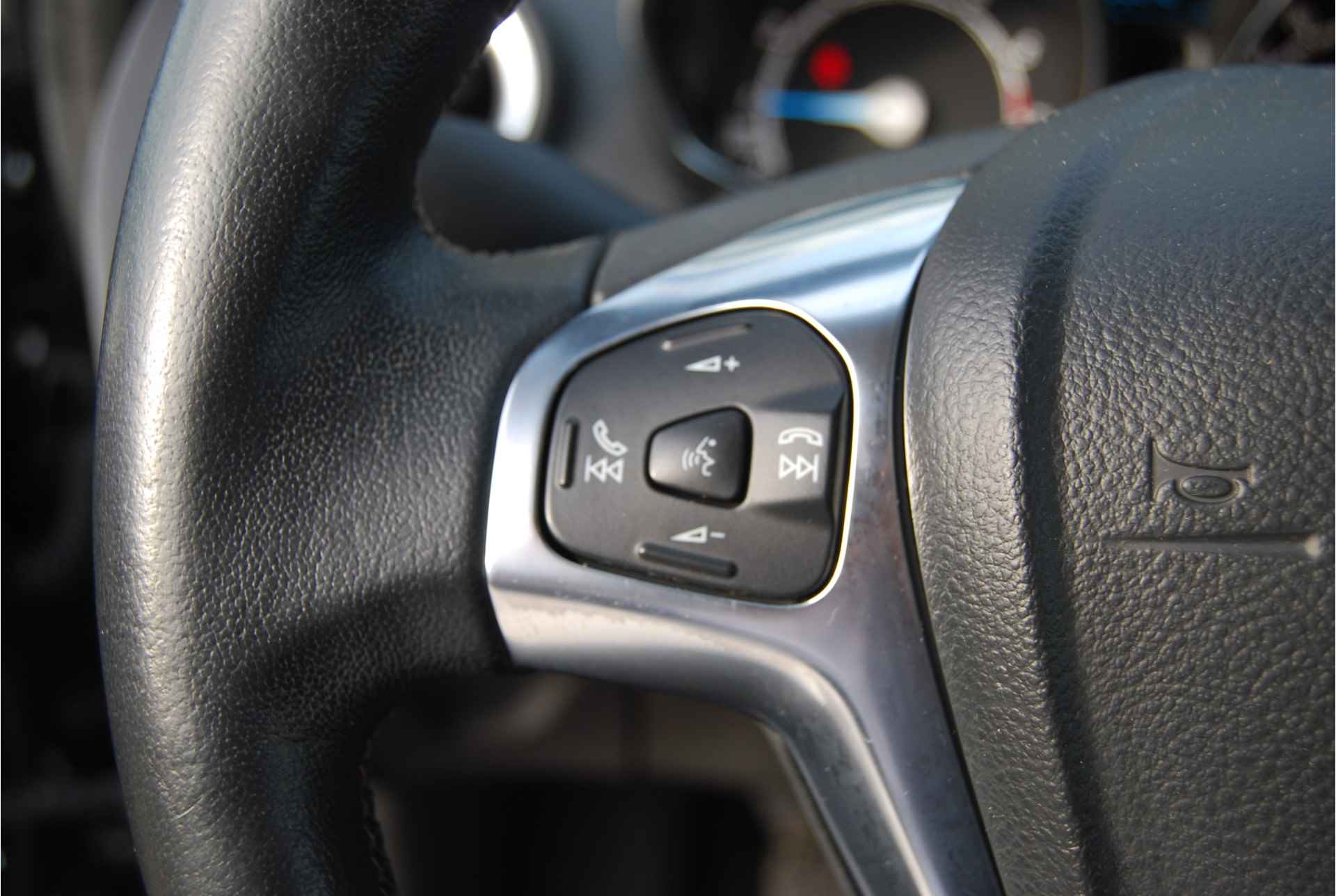 Ford Fiesta 1.0 EcoBoost Titanium | 100PK | NAVIGATIE | CRUISE CONTROL | 16 INCH VELGEN | D-RIEM VERVANGEN - 20/42
