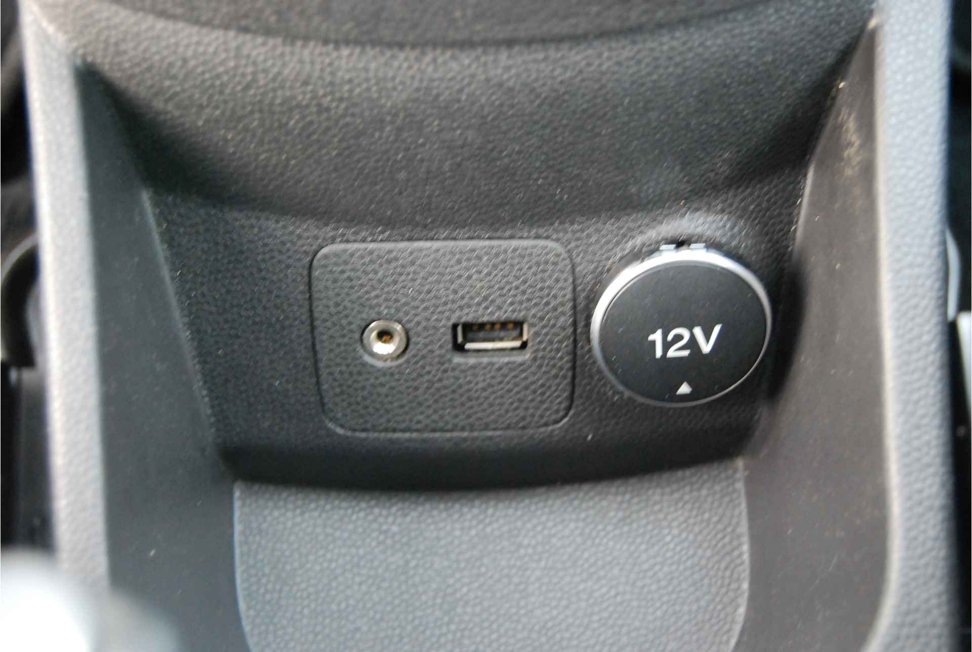 Ford Fiesta 1.0 EcoBoost Titanium | 100PK | NAVIGATIE | CRUISE CONTROL | 16 INCH VELGEN | D-RIEM VERVANGEN - 22/42