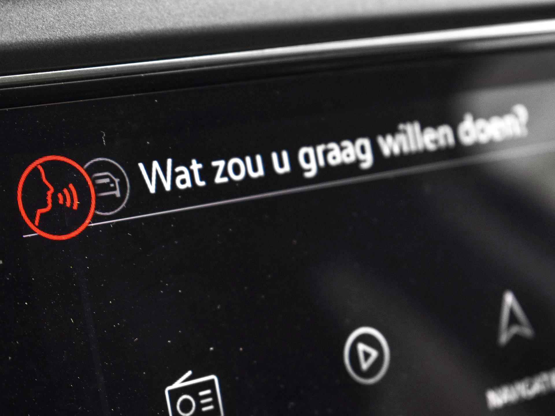 Volkswagen T-Roc 1.0 Tsi 110pk Style Business | ACC | Climatronic | App-Connect | P-Sensoren | Park Assist | Navi | 16'' Inch | Garantie t/m 31-12-2025 of 100.000km - 8/29