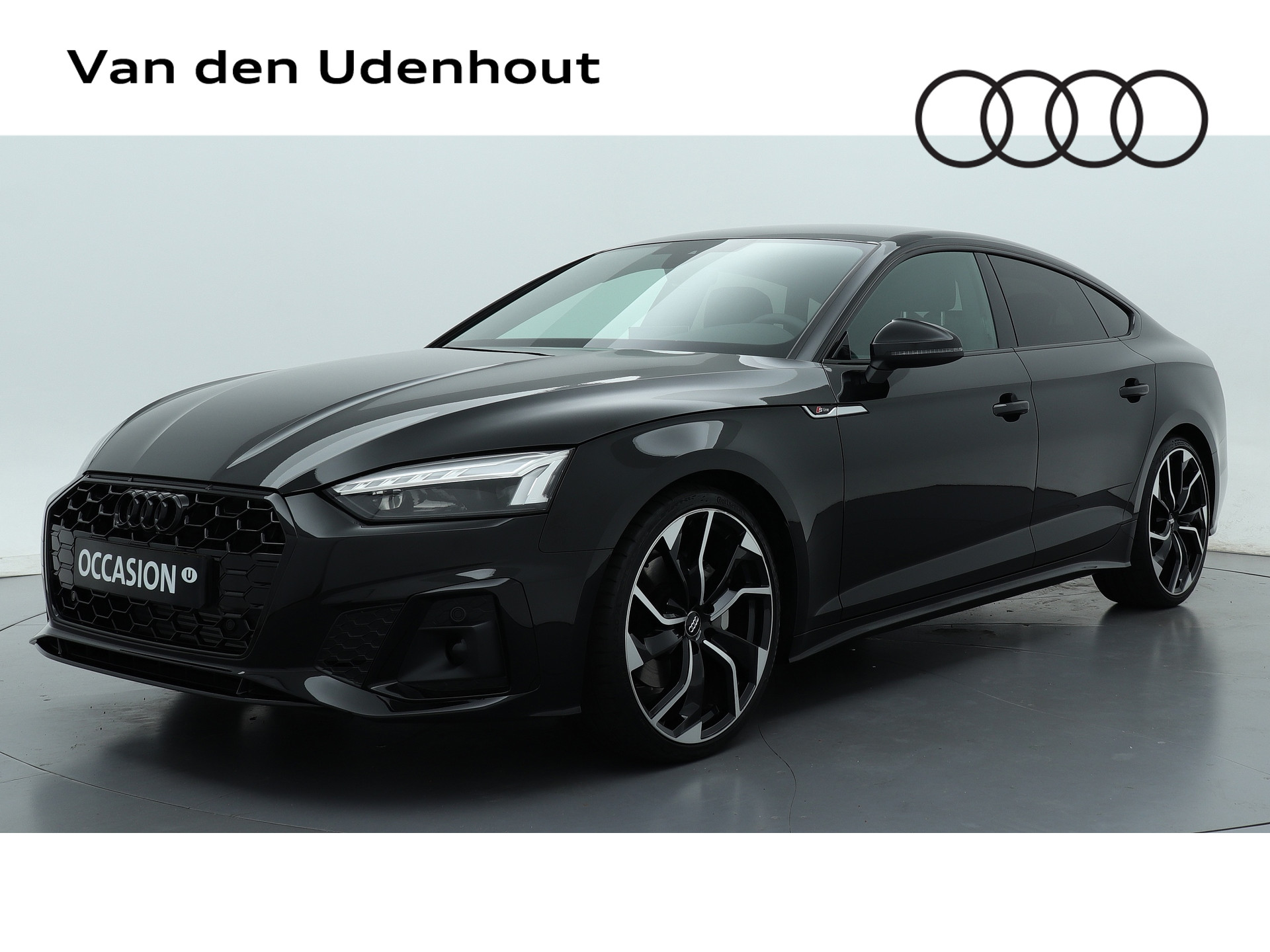 Audi A5 Sportback 40 TFSI S edition Competition | 20" LMV | Martrix LED | Zwart optiek | bij viaBOVAG.nl