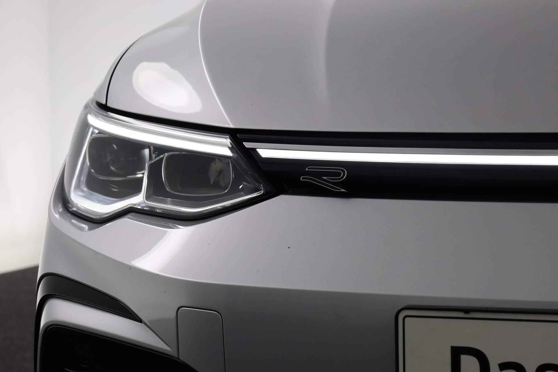 Volkswagen Golf 1.5 TSI 130PK R-Line Business+ | Camera | LED | Keyless | ACC | 17 inch - 12/42